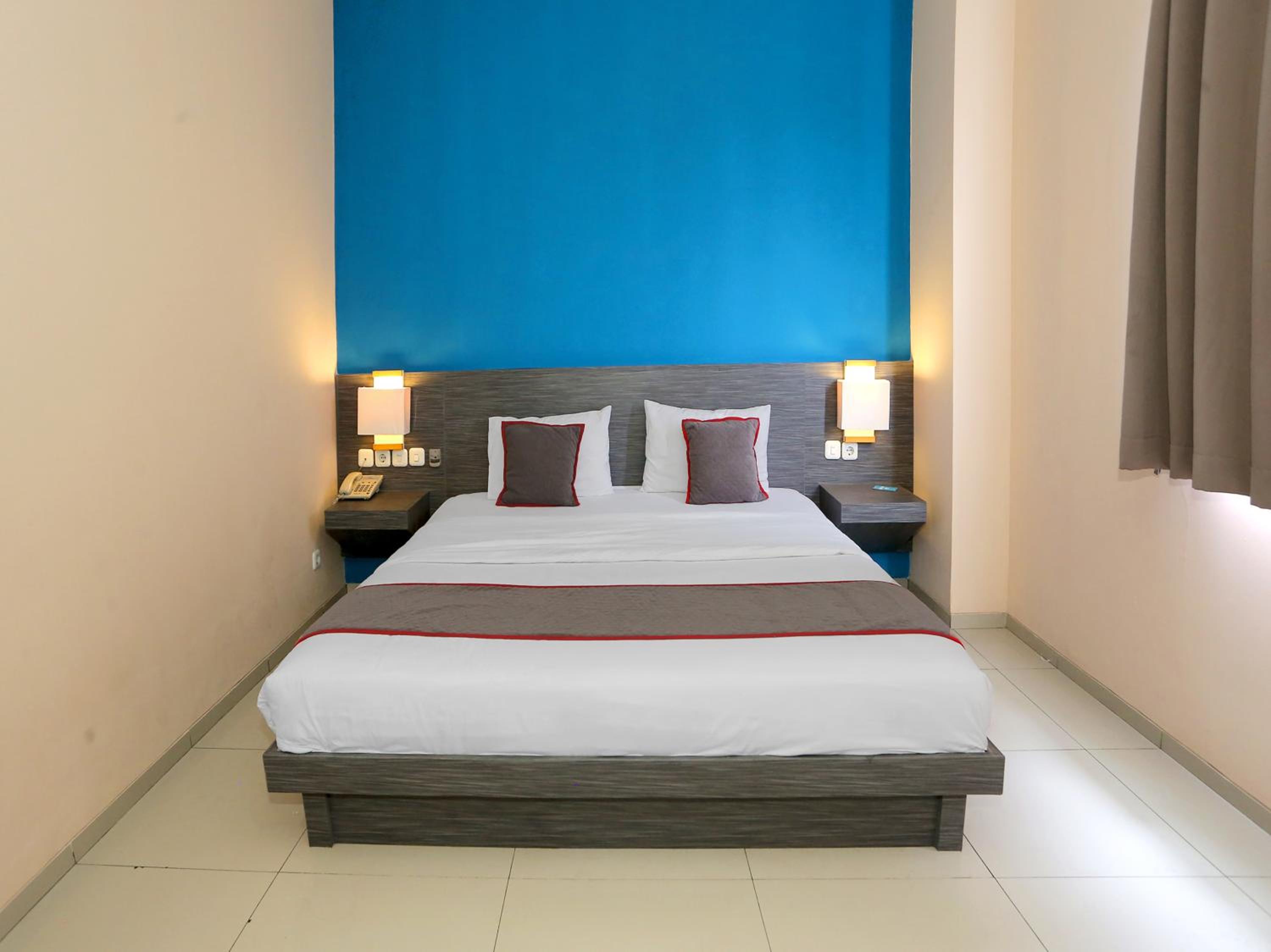 Deluxe Double Room - Photo 8