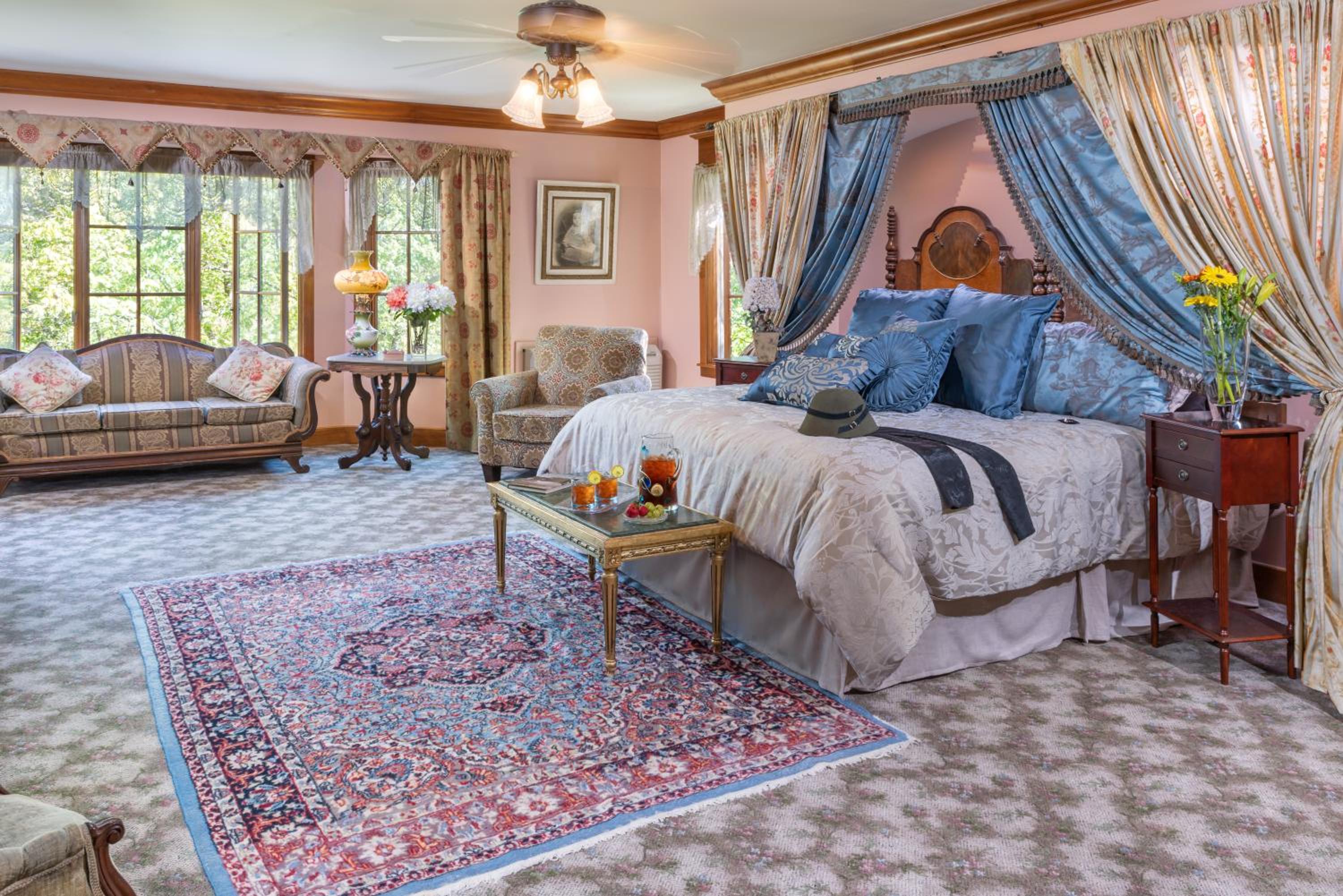 King Suite with Balcony