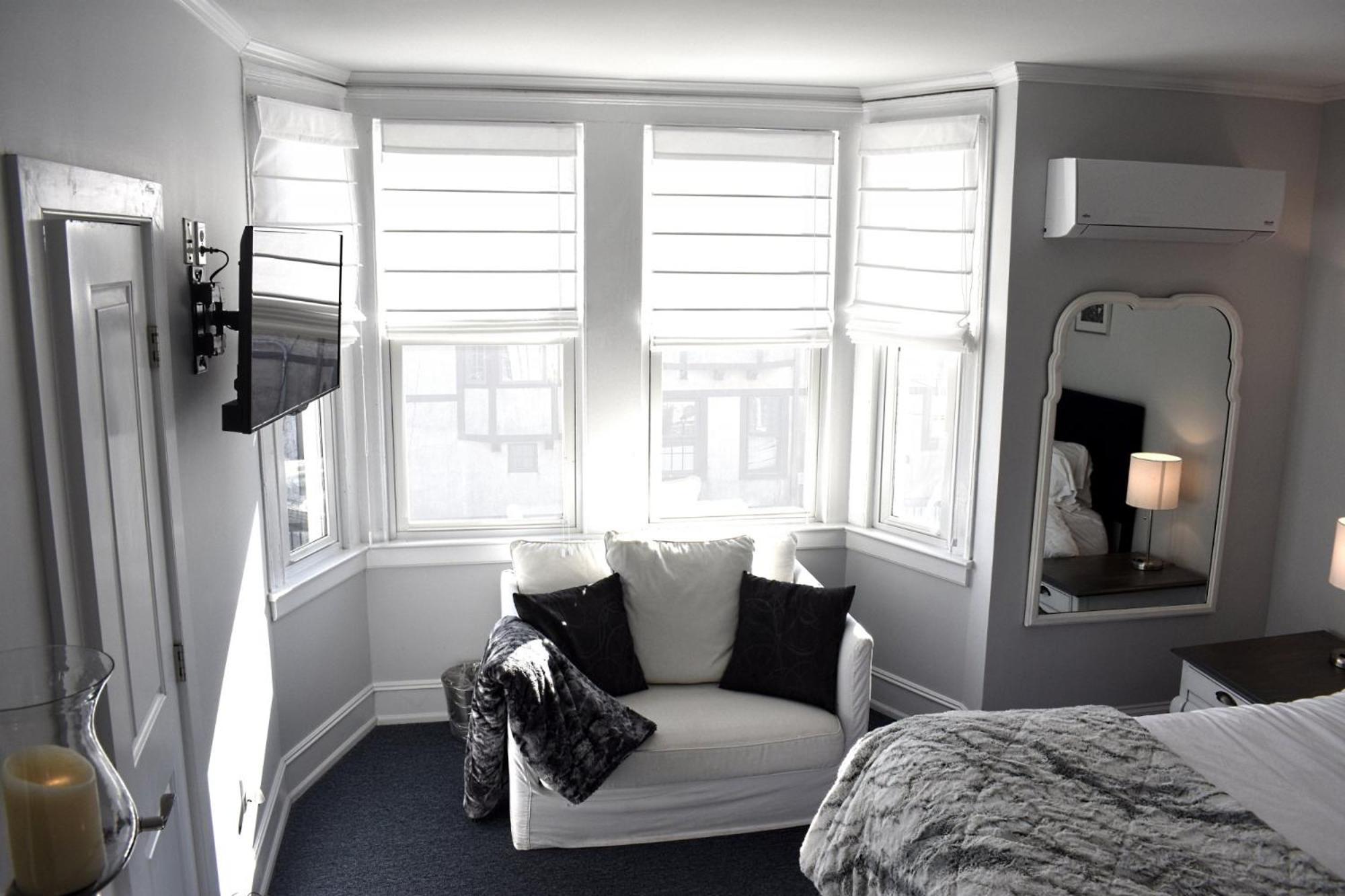 King Room with Sea View photo 1
