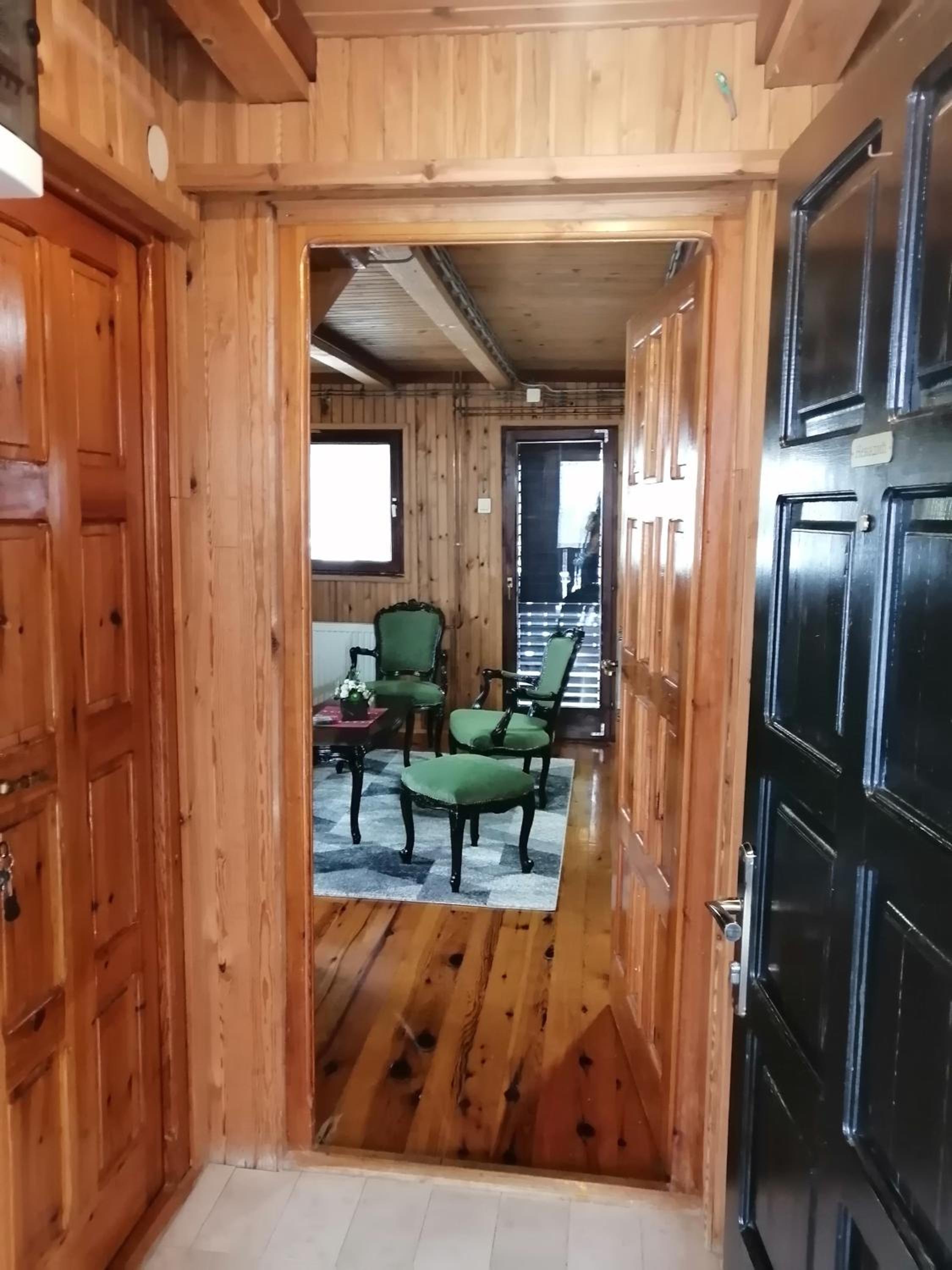 Three-Bedroom House photo 1