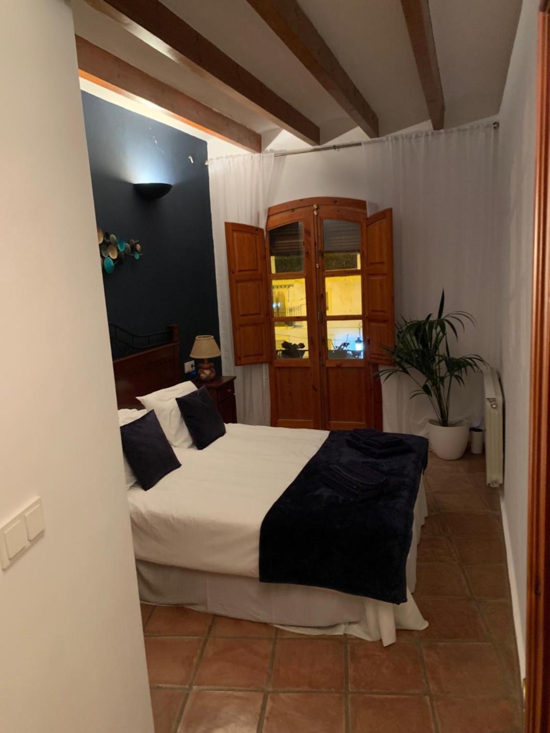 Habitación Doble con Baño Privado