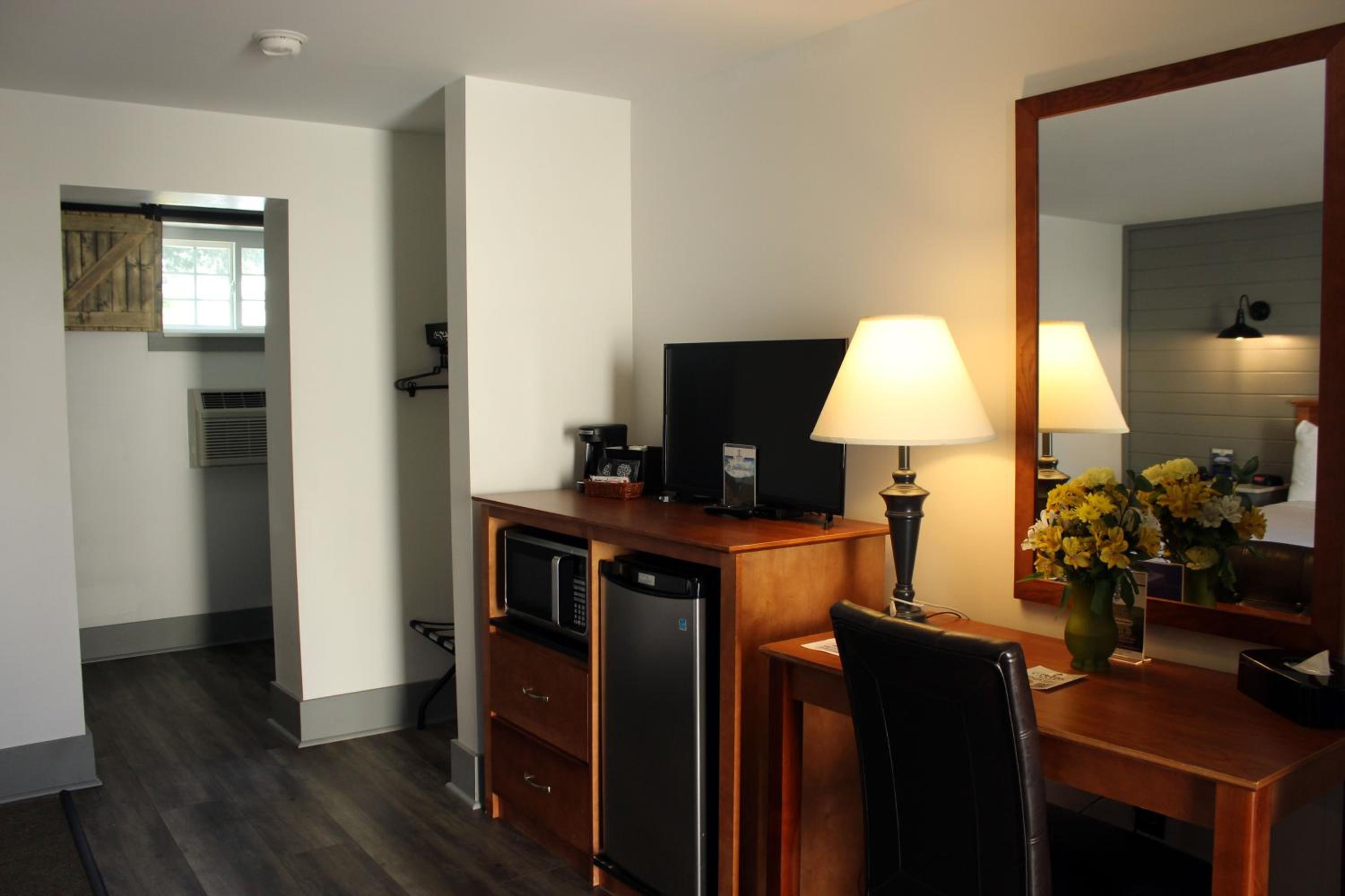 Queen Room photo 3