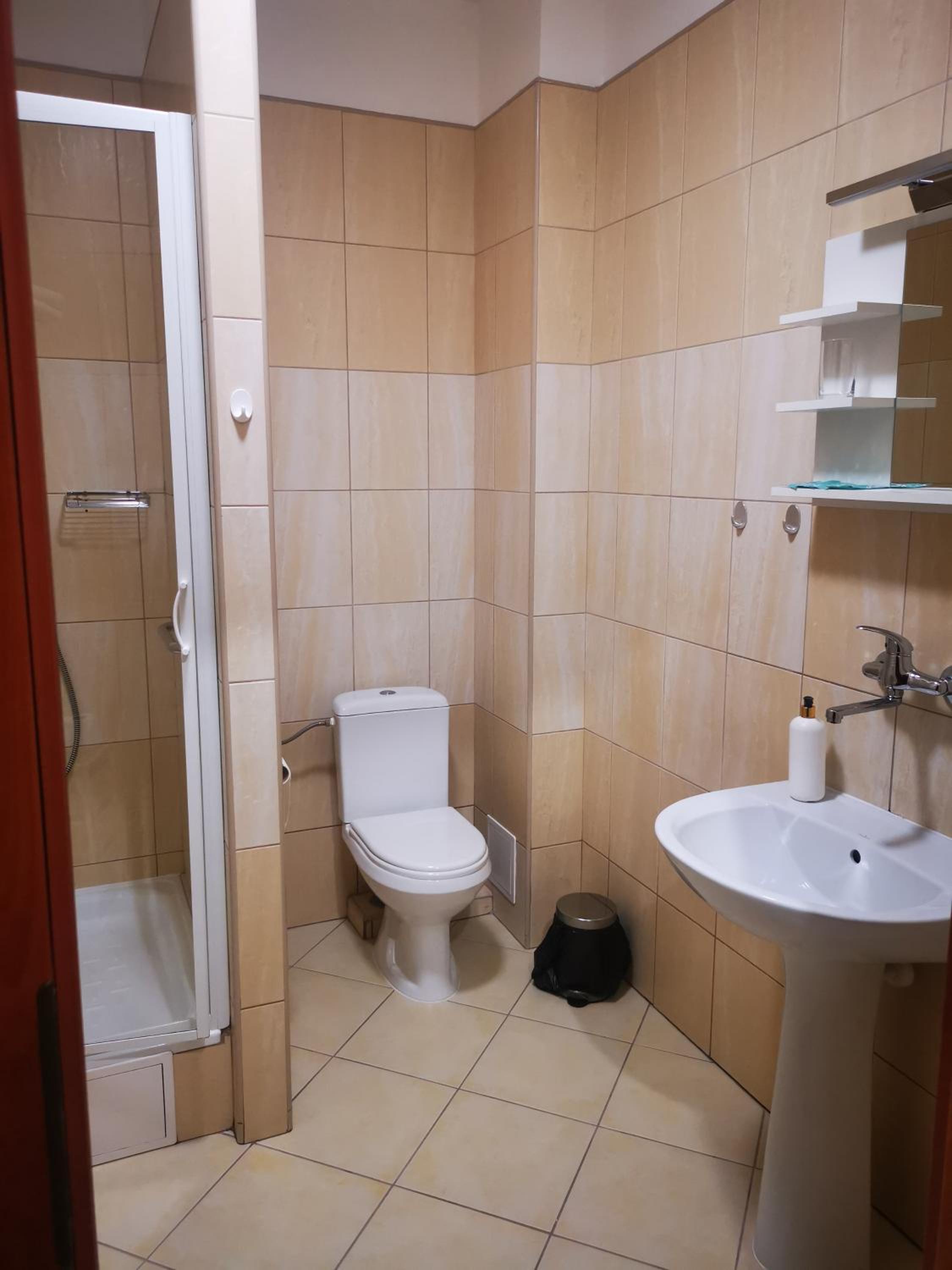 Triple Room - Photo 5