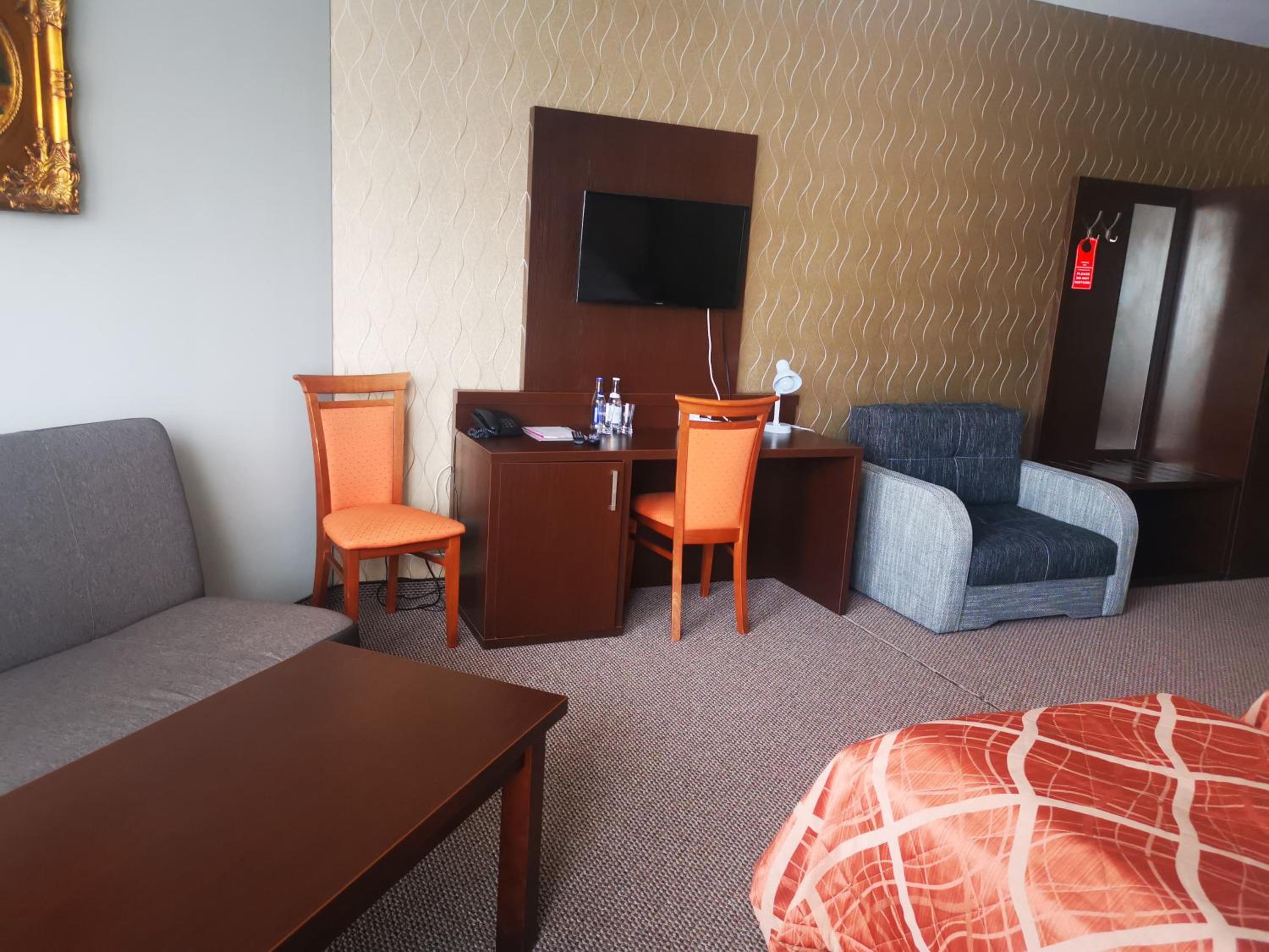 Quadruple Room - Photo 3