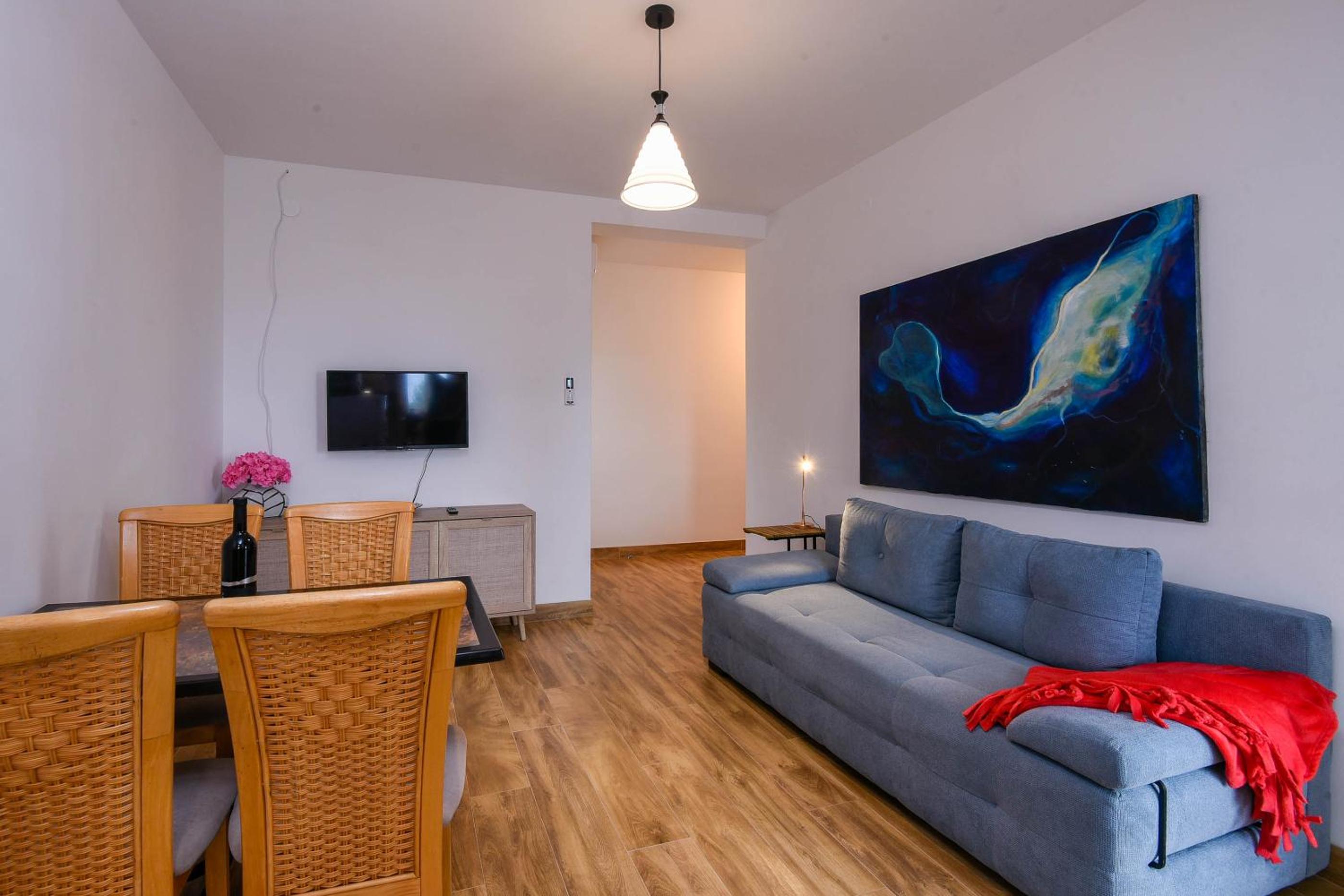 Two-Bedroom Apartment With Balcony And Sea View photo 2