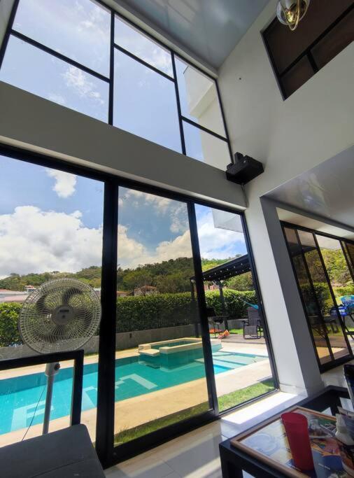 Villa photo 3