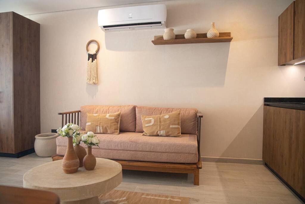 One-Bedroom Apartment - Photo 44