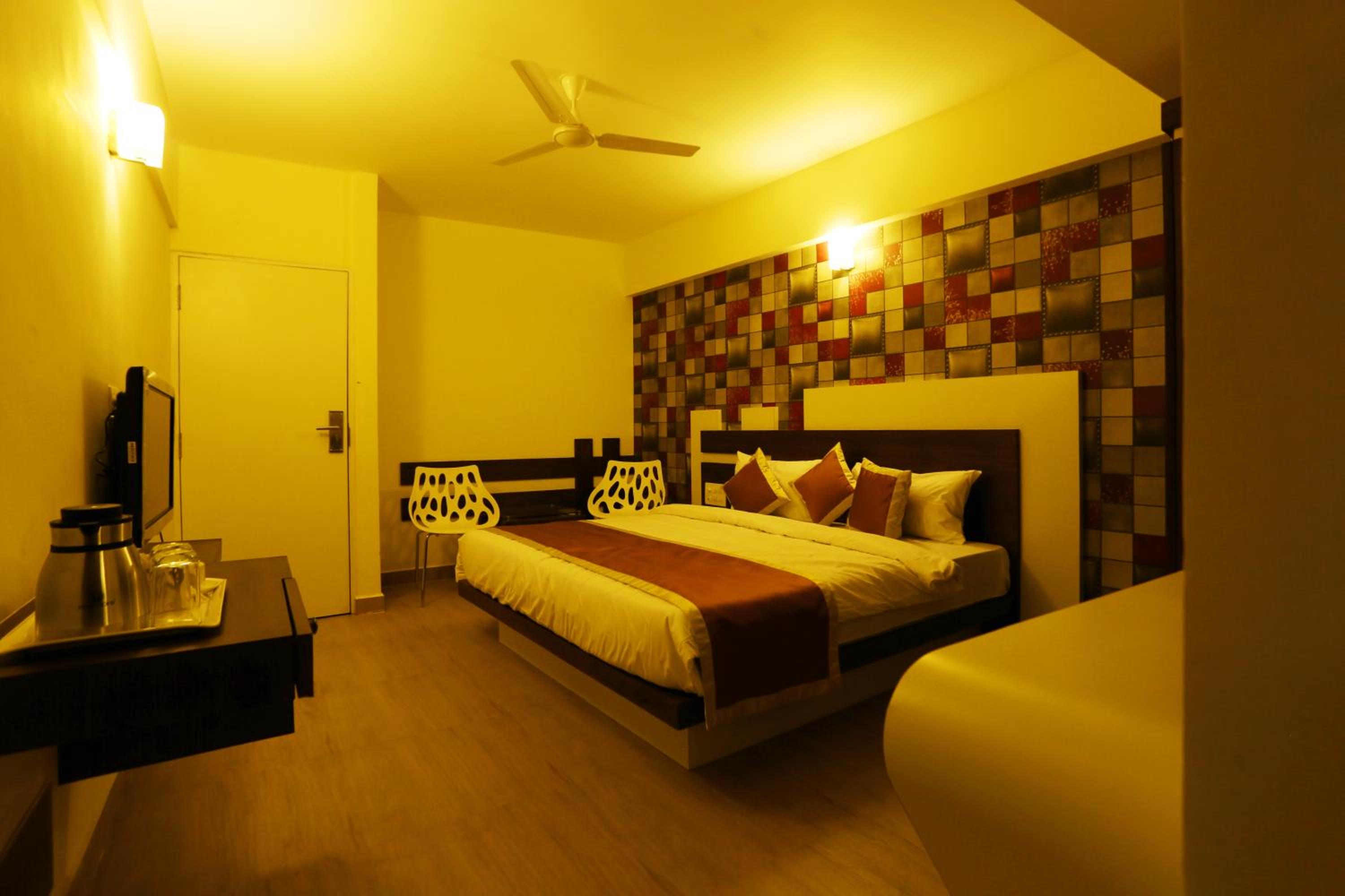 Deluxe Double Room photo 2
