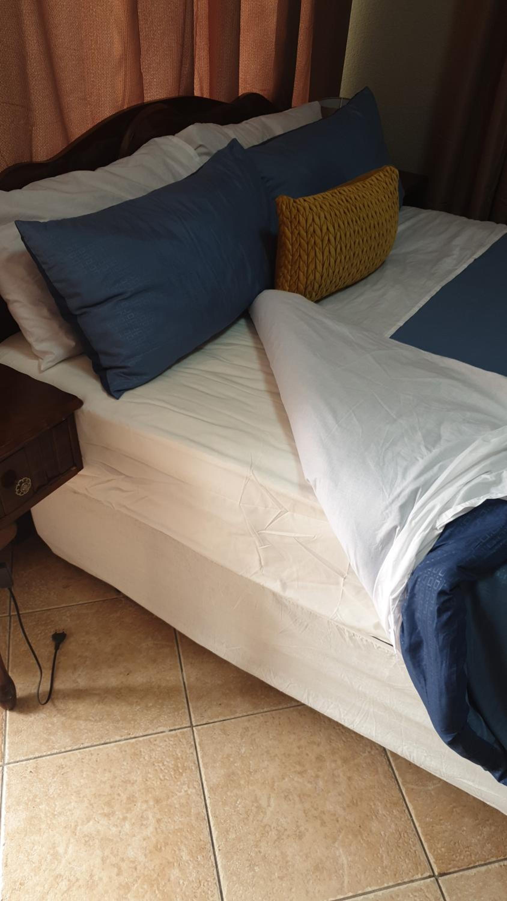Double Room with Private Bathroom photo 1