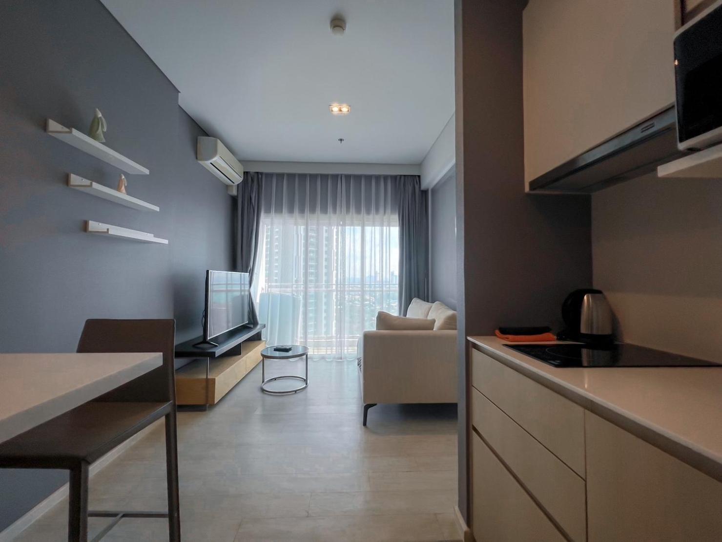 Deluxe Double Room with Balcony - Photo 1