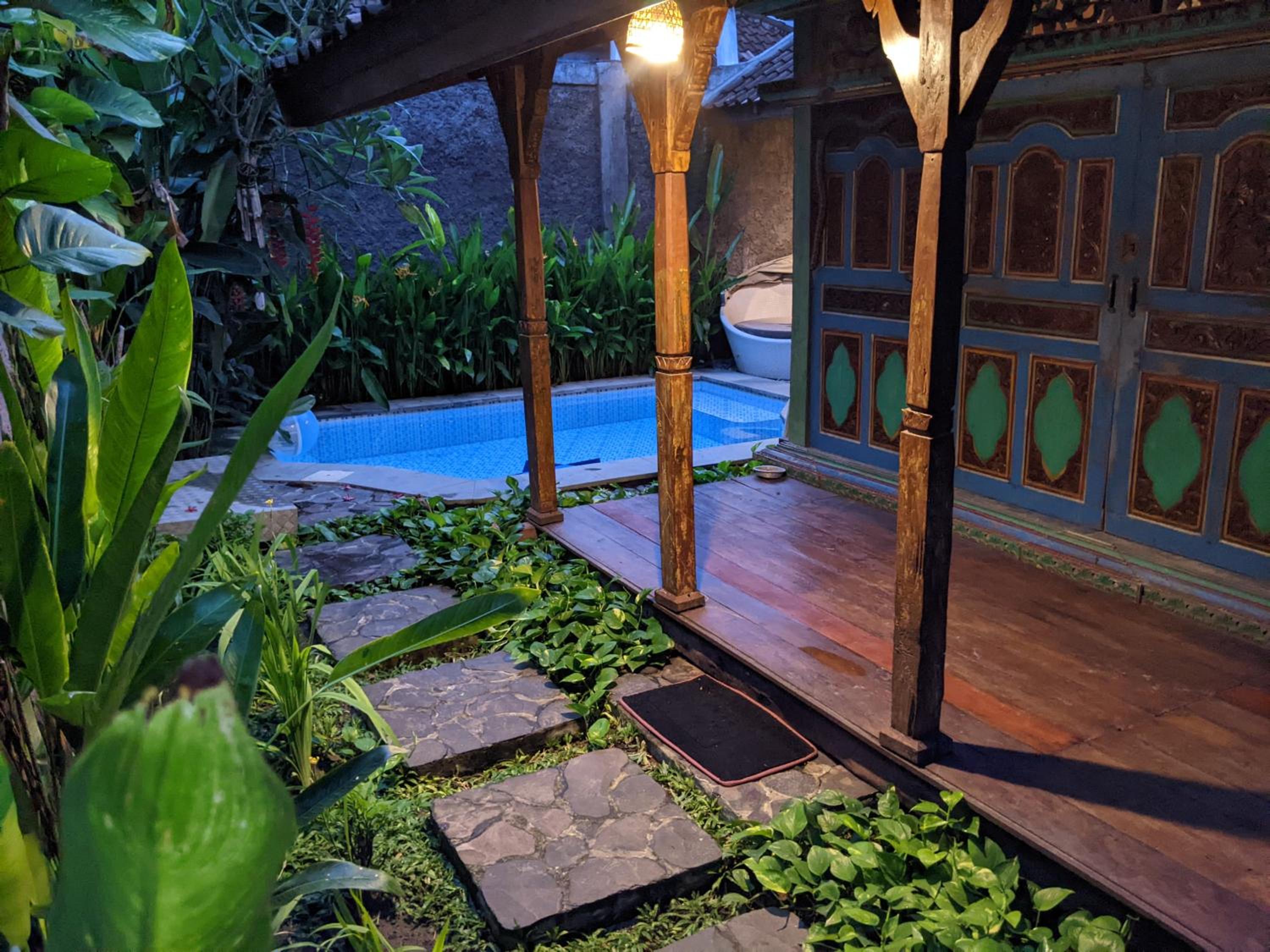 Wooden Villa with Private Pool - Photo 51