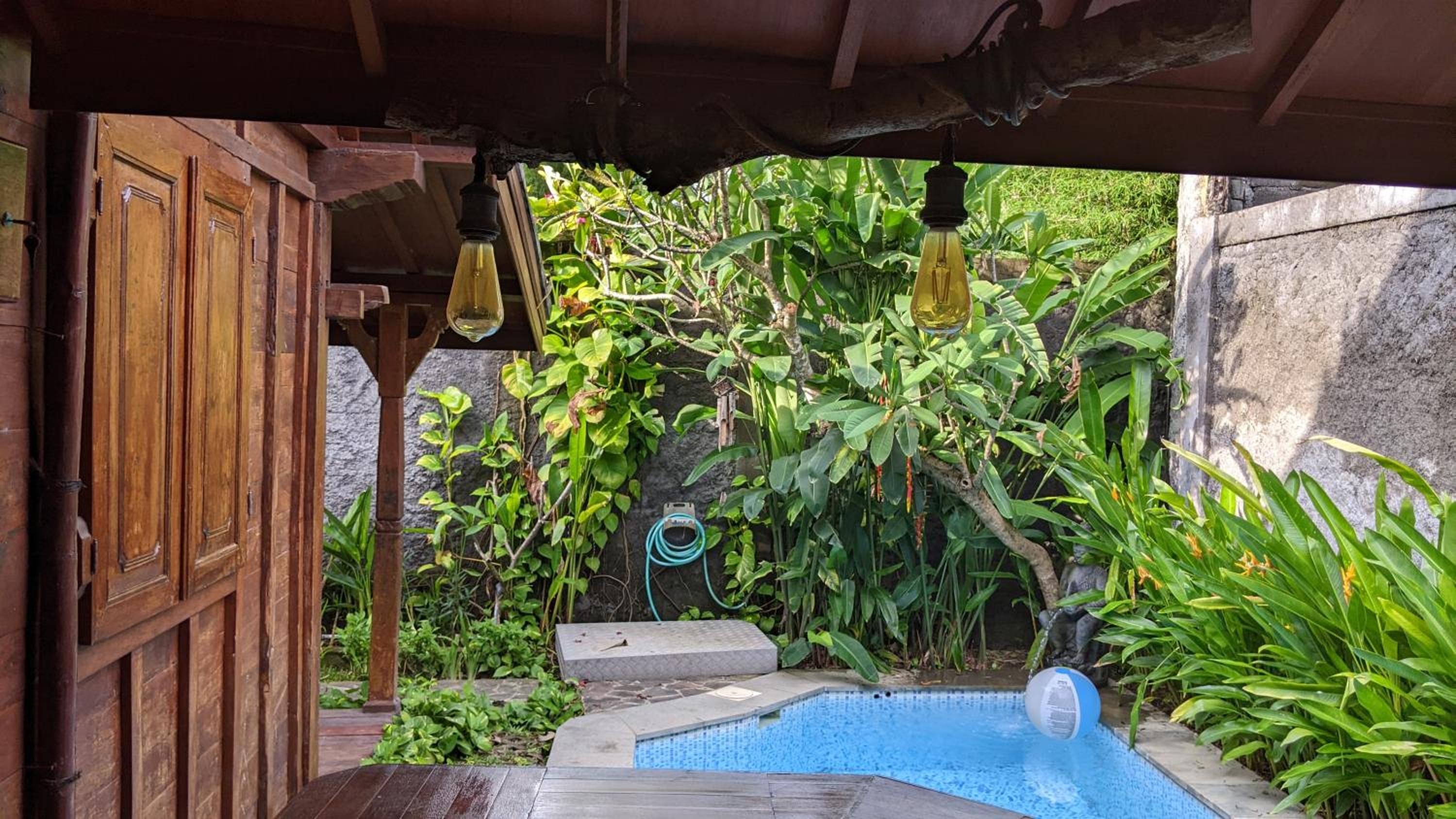 Wooden Villa with Private Pool - Photo 49