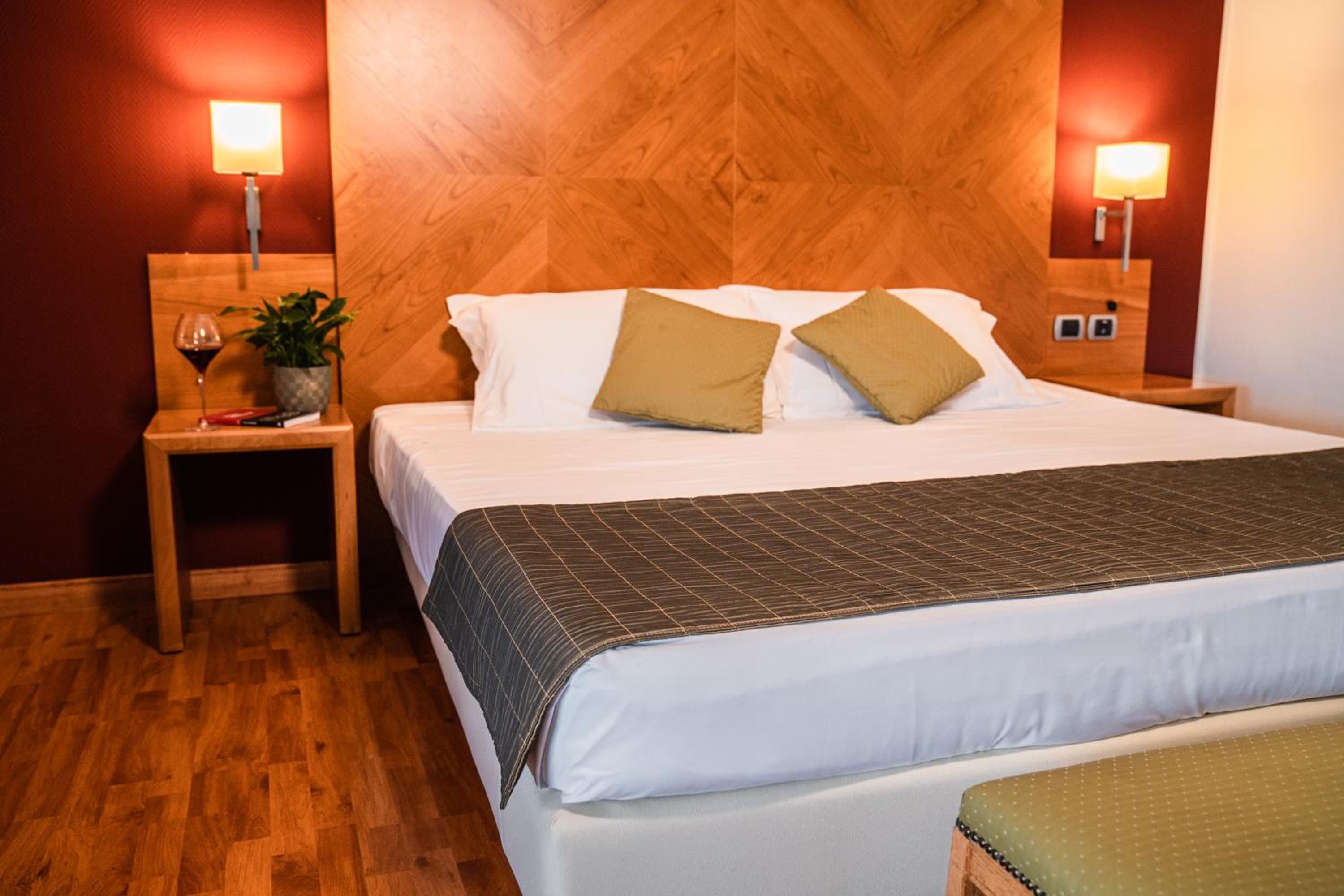 Double Room - Photo 1