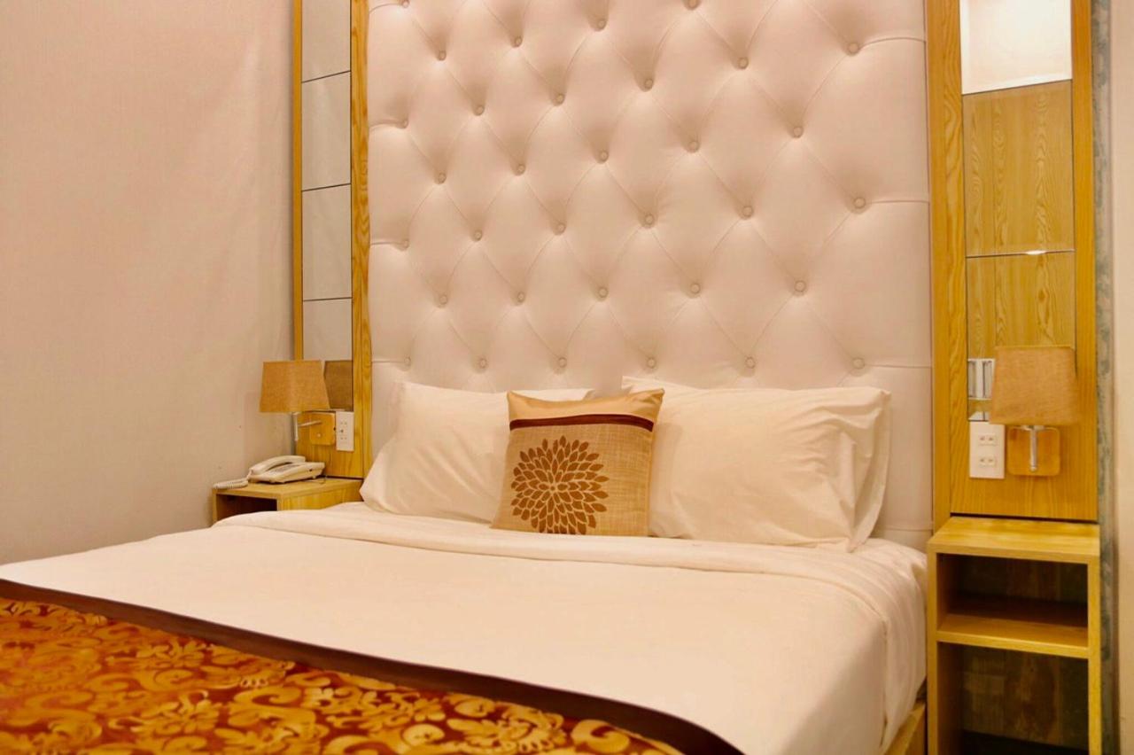 Standard Double Room - Photo 6