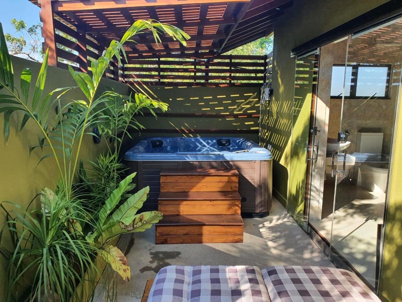 Suite with Spa Bath