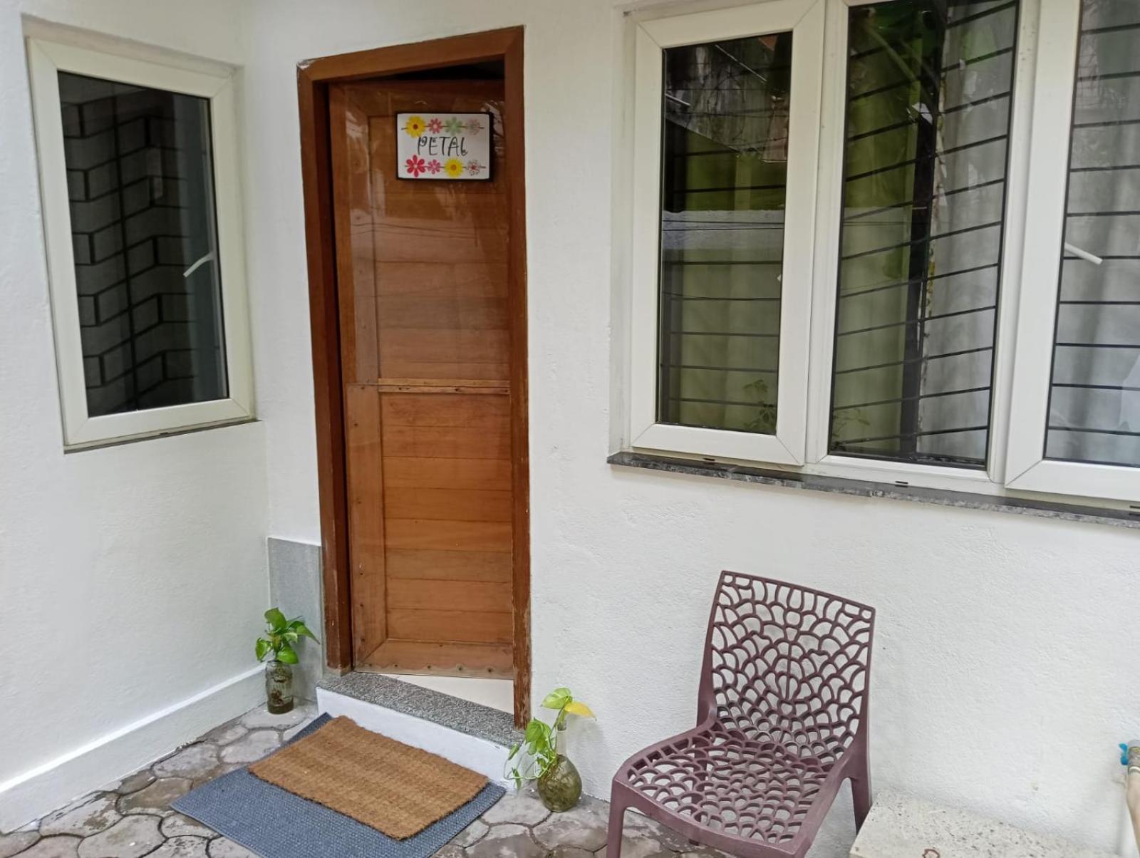 Double Room with Patio photo 3