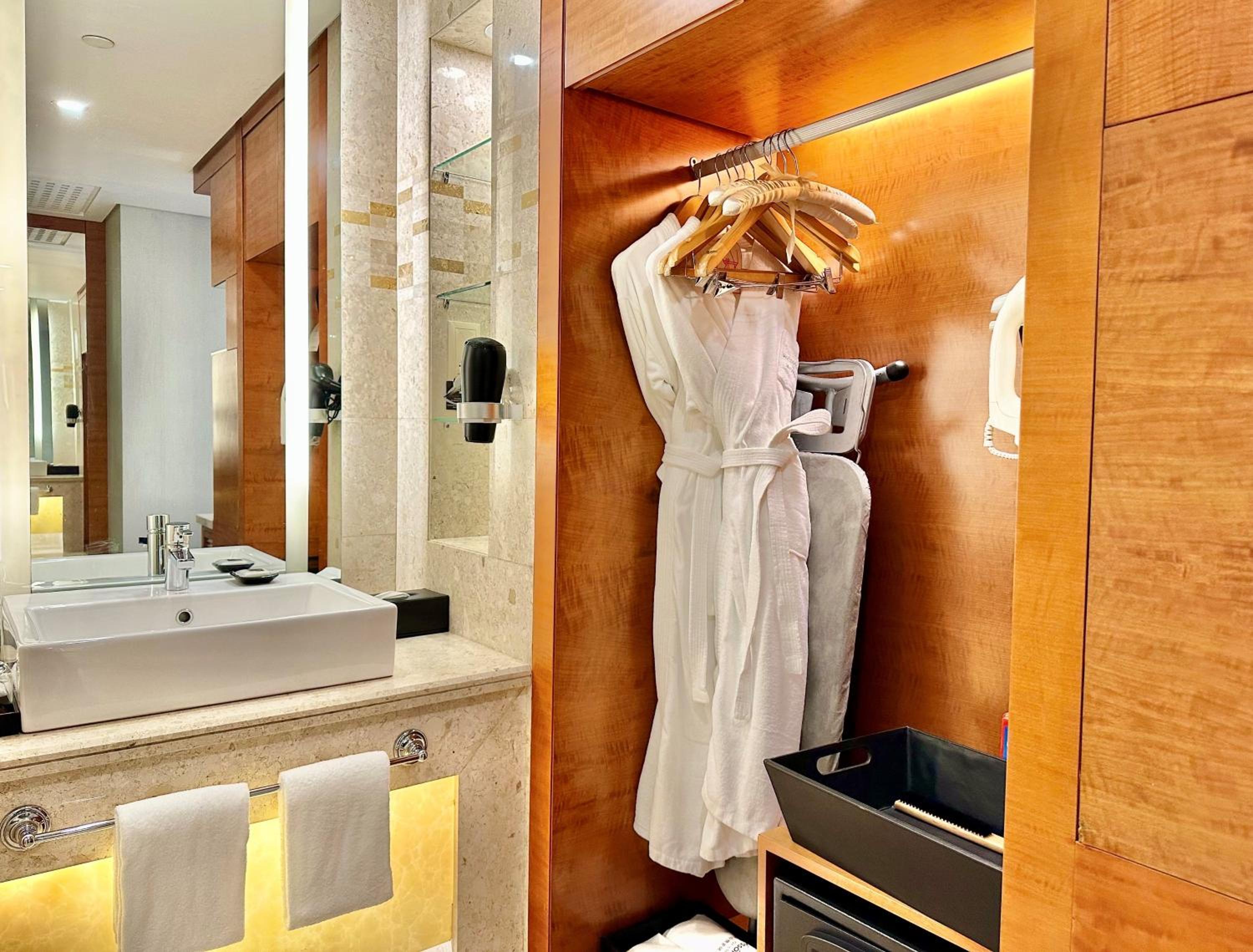 Junior Suite - Photo 5
