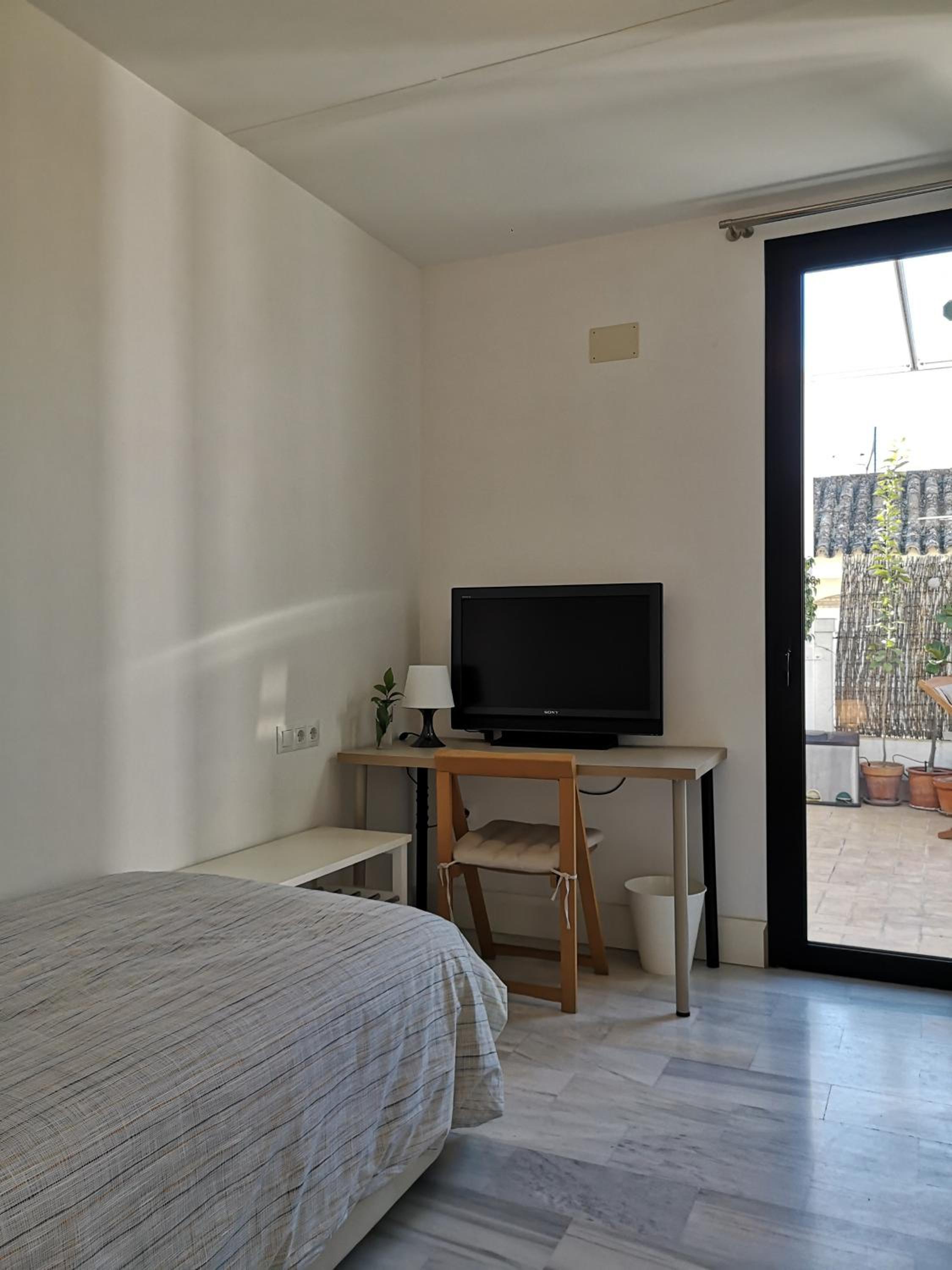 Habitación individual con baño privado