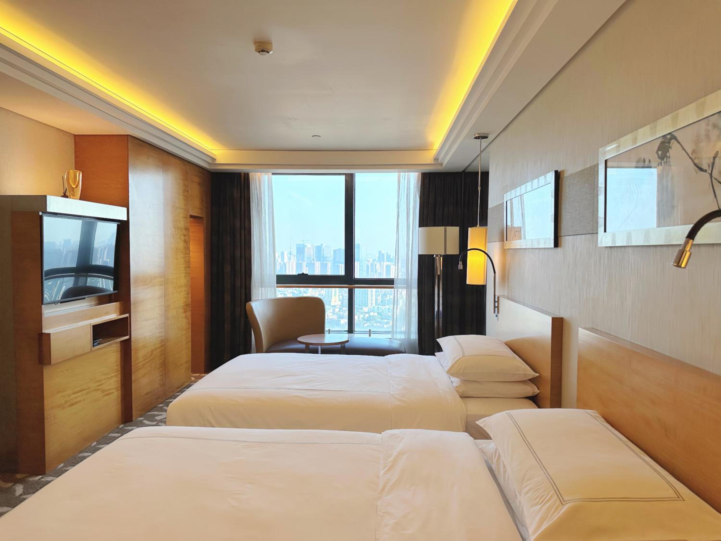 Swiss Executive Twin Bed Room - Photo 9