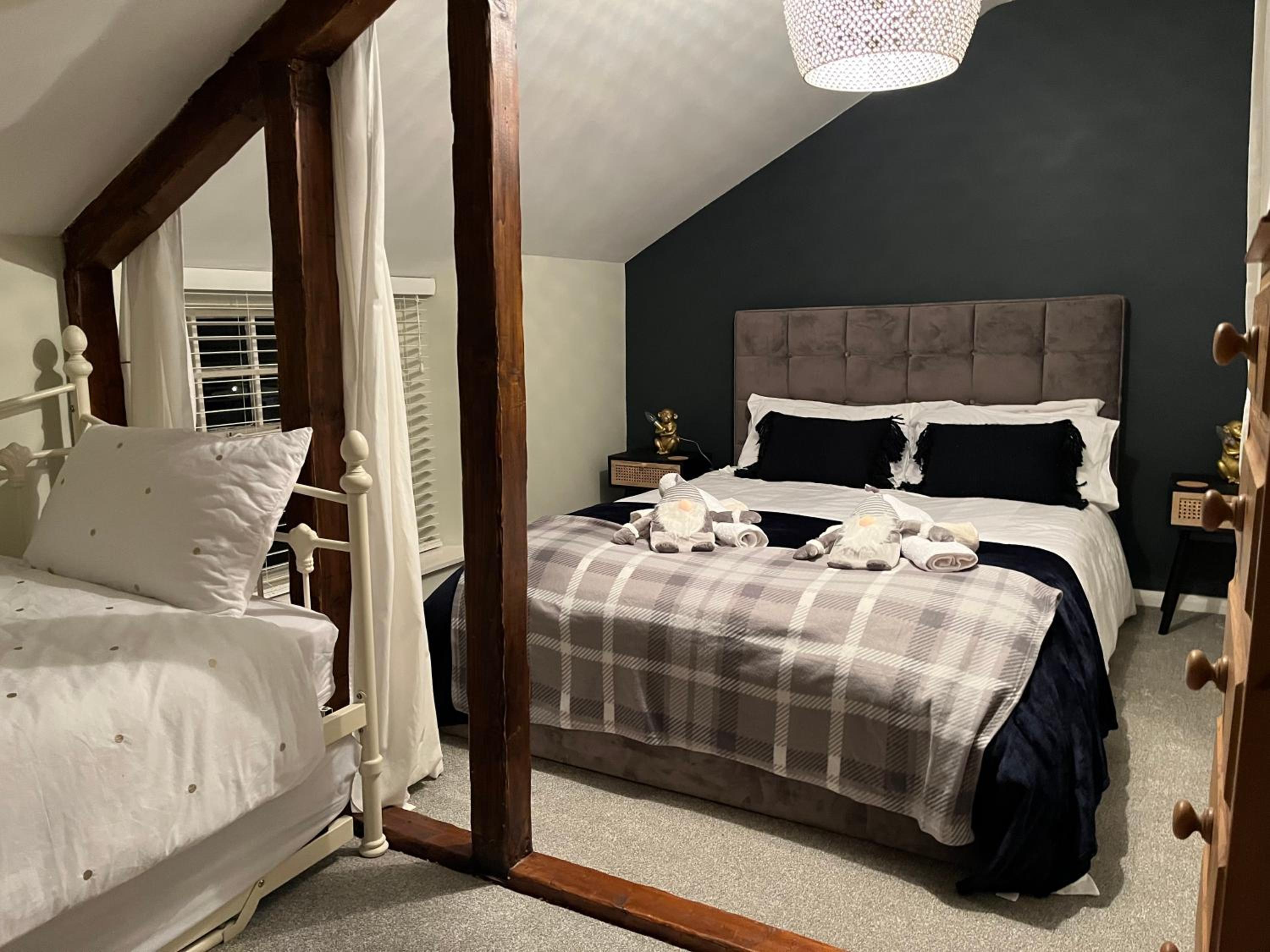 One-Bedroom House photo 1