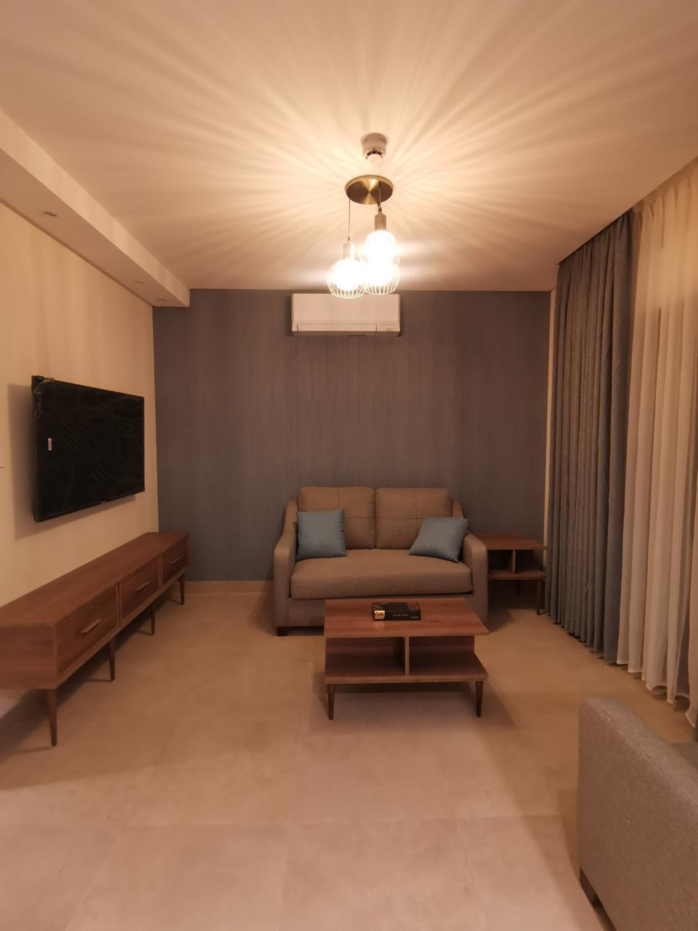 Two-Bedroom Suite photo 3
