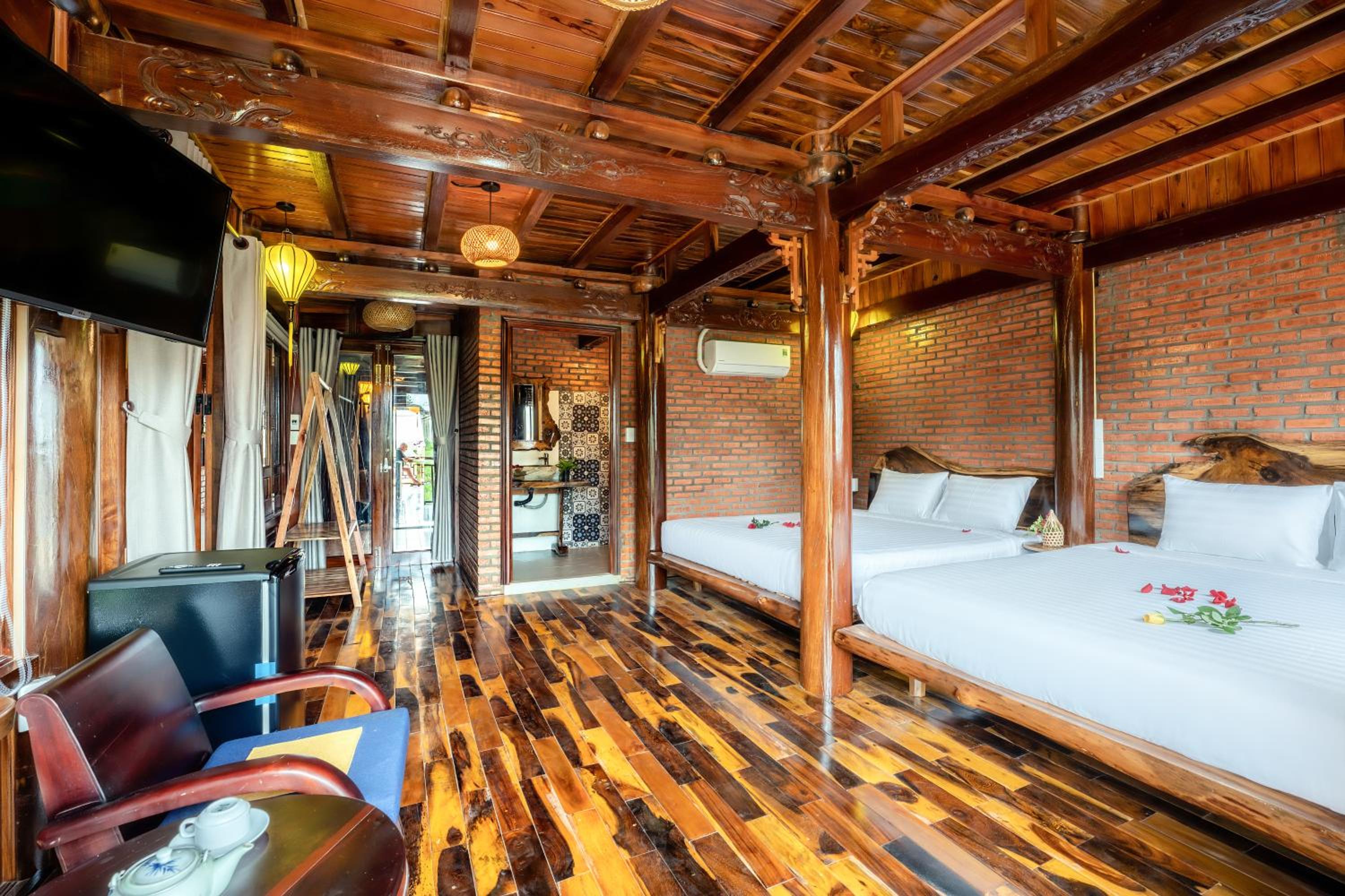 Family Suite with Balcony