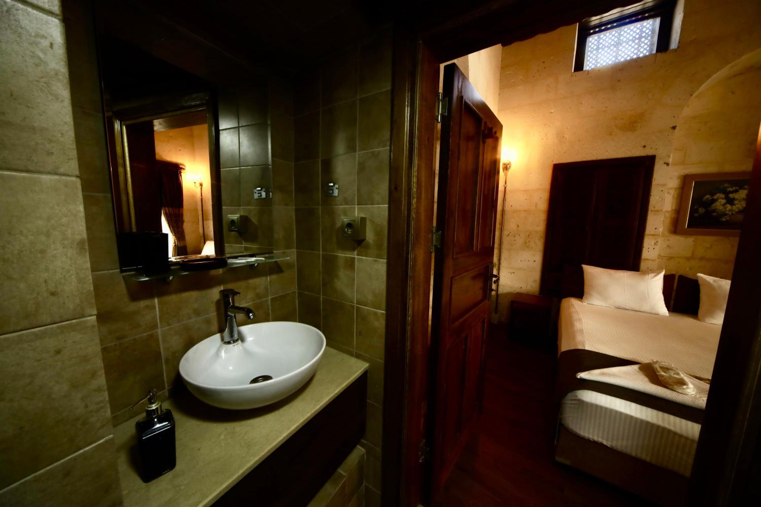 Triple Room - Photo 38