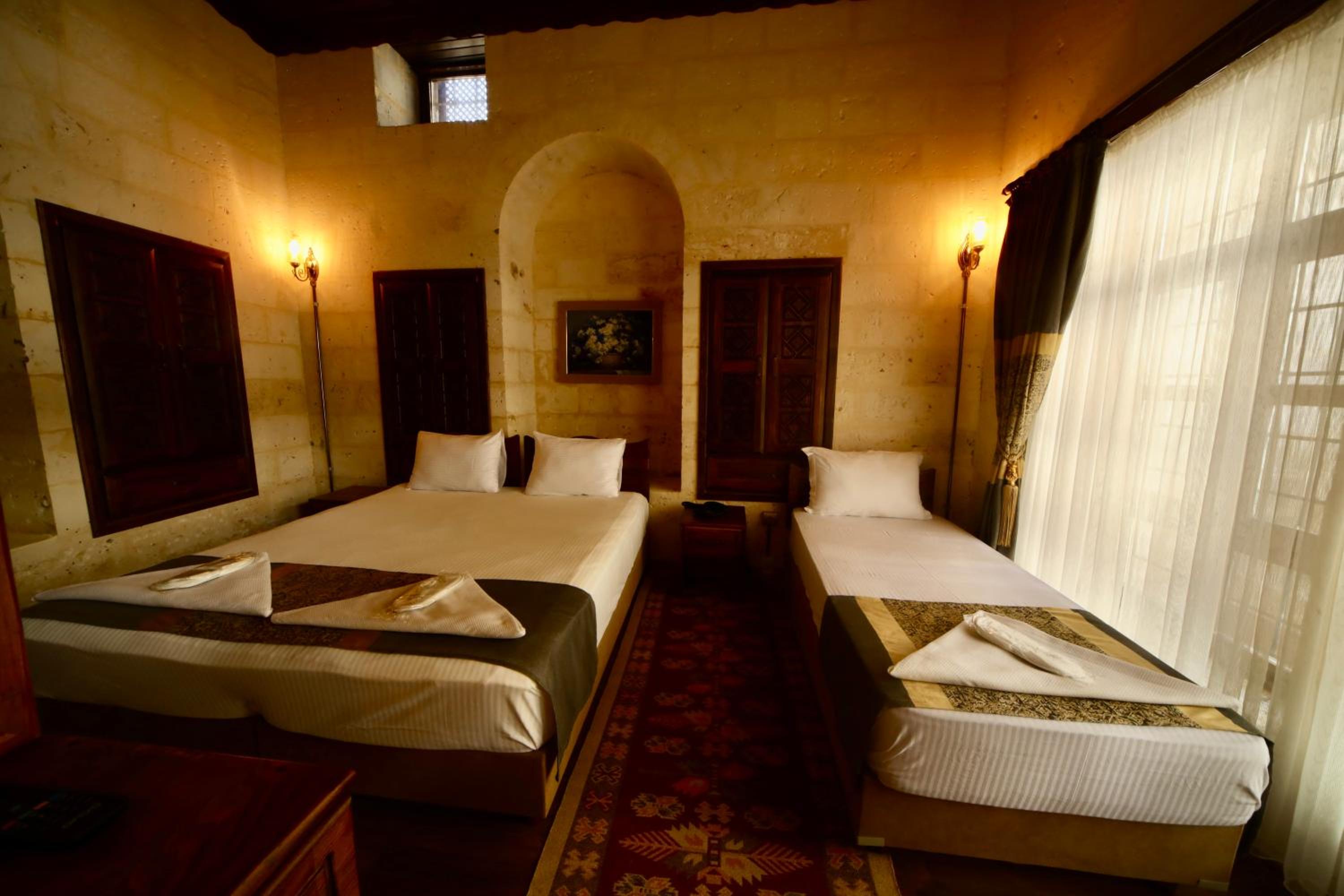 Triple Room - Photo 40