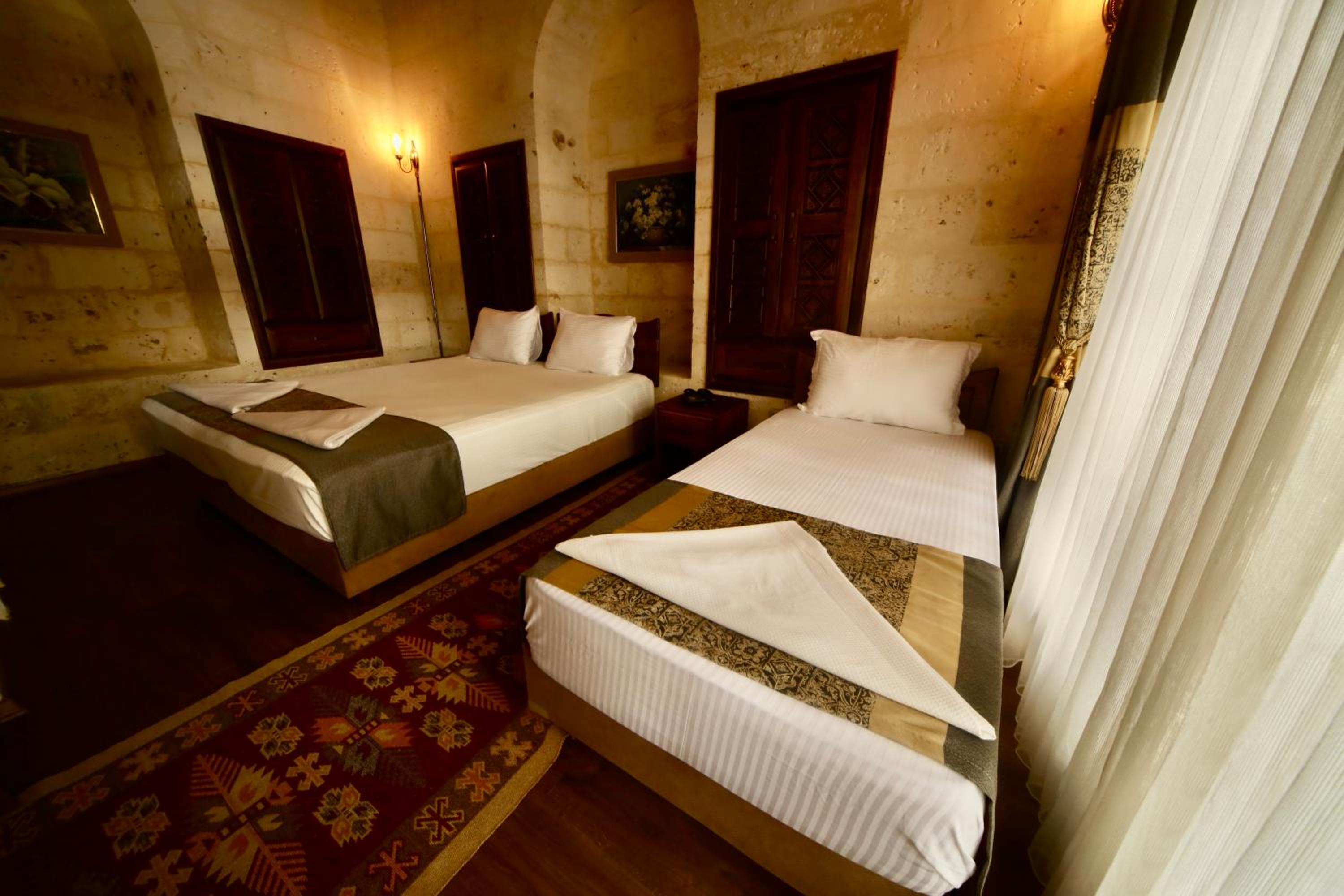 Triple Room - Photo 31