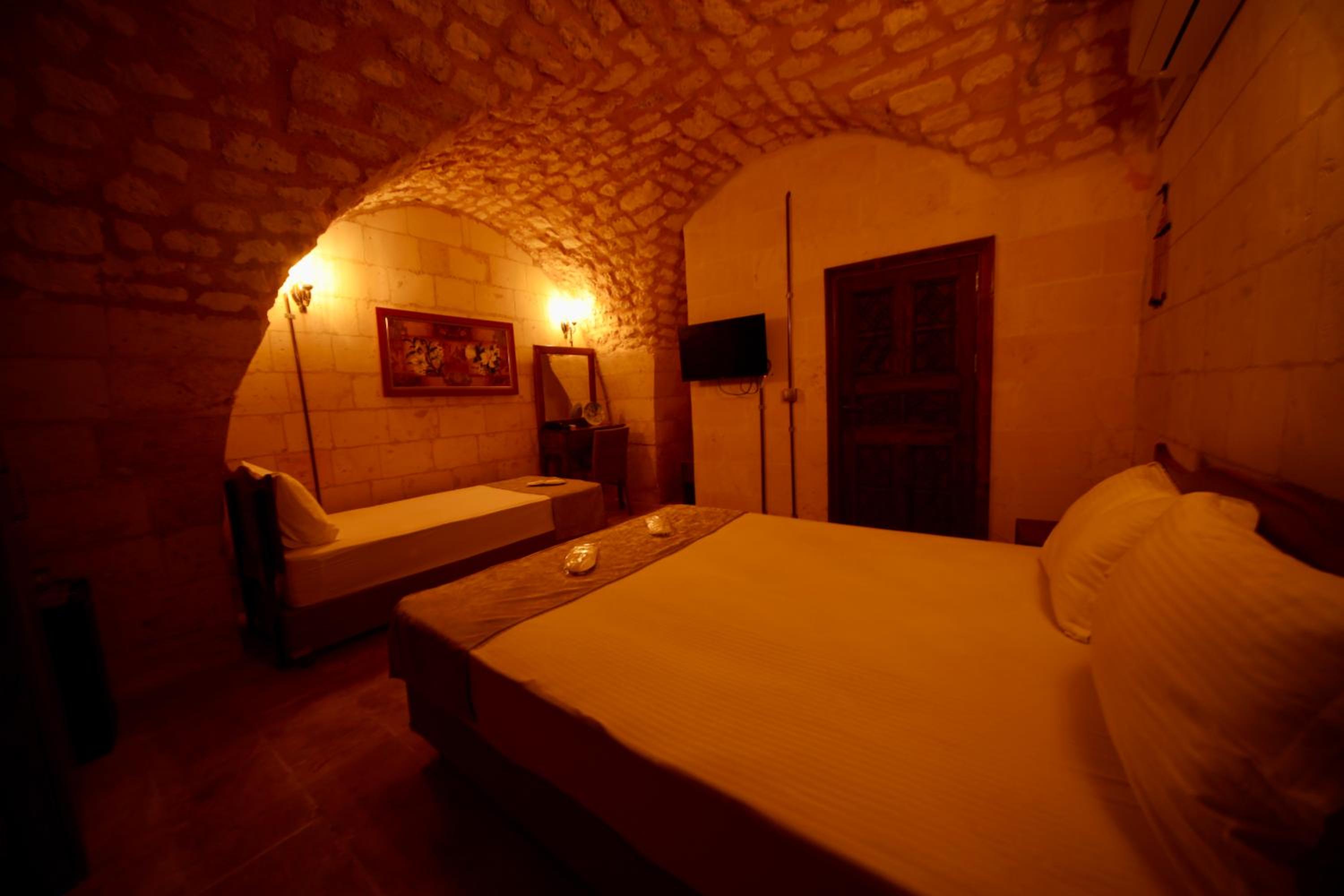 Triple Room - Photo 15
