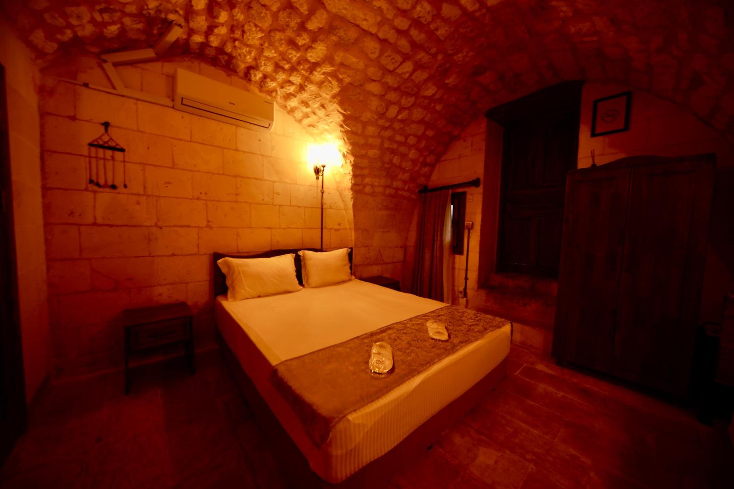 Triple Room - Photo 9