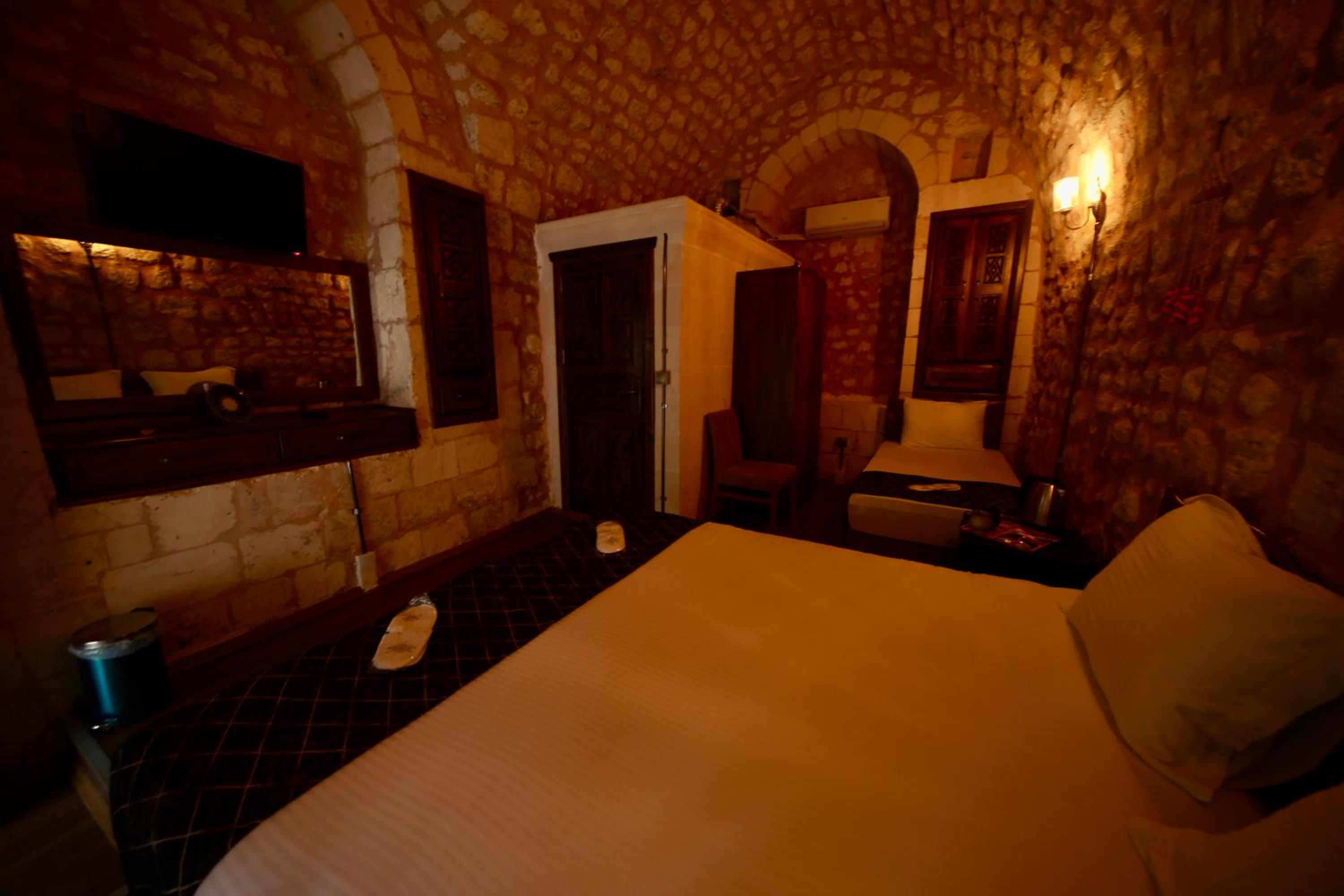 Triple Room - Photo 7