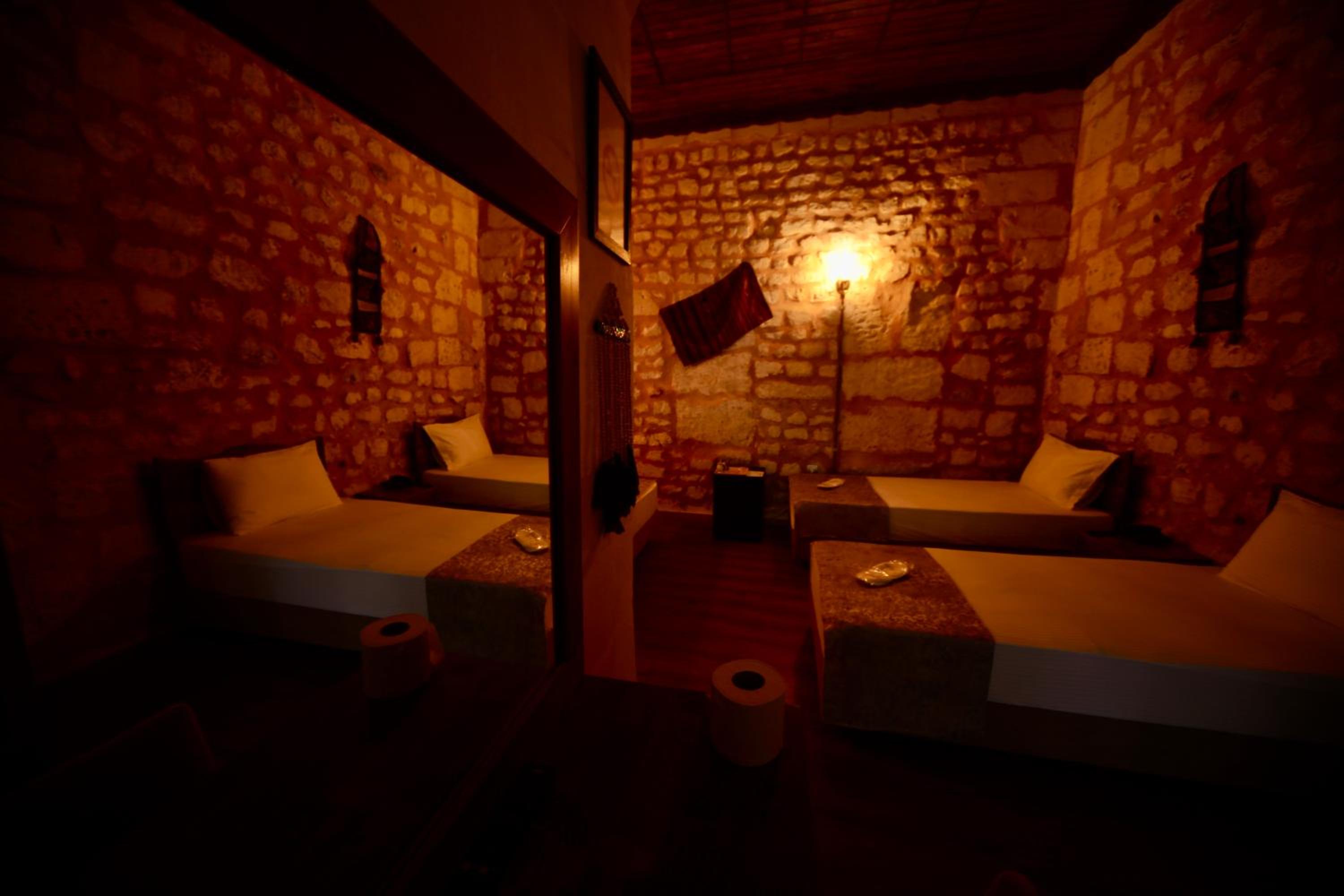 Quadruple Room - Photo 2