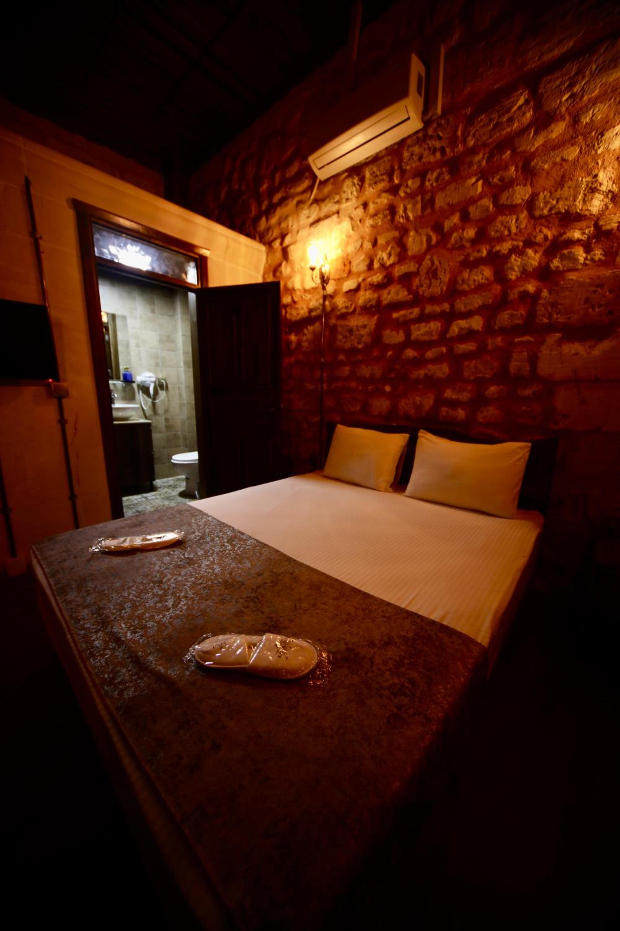 Quadruple Room - Photo 20