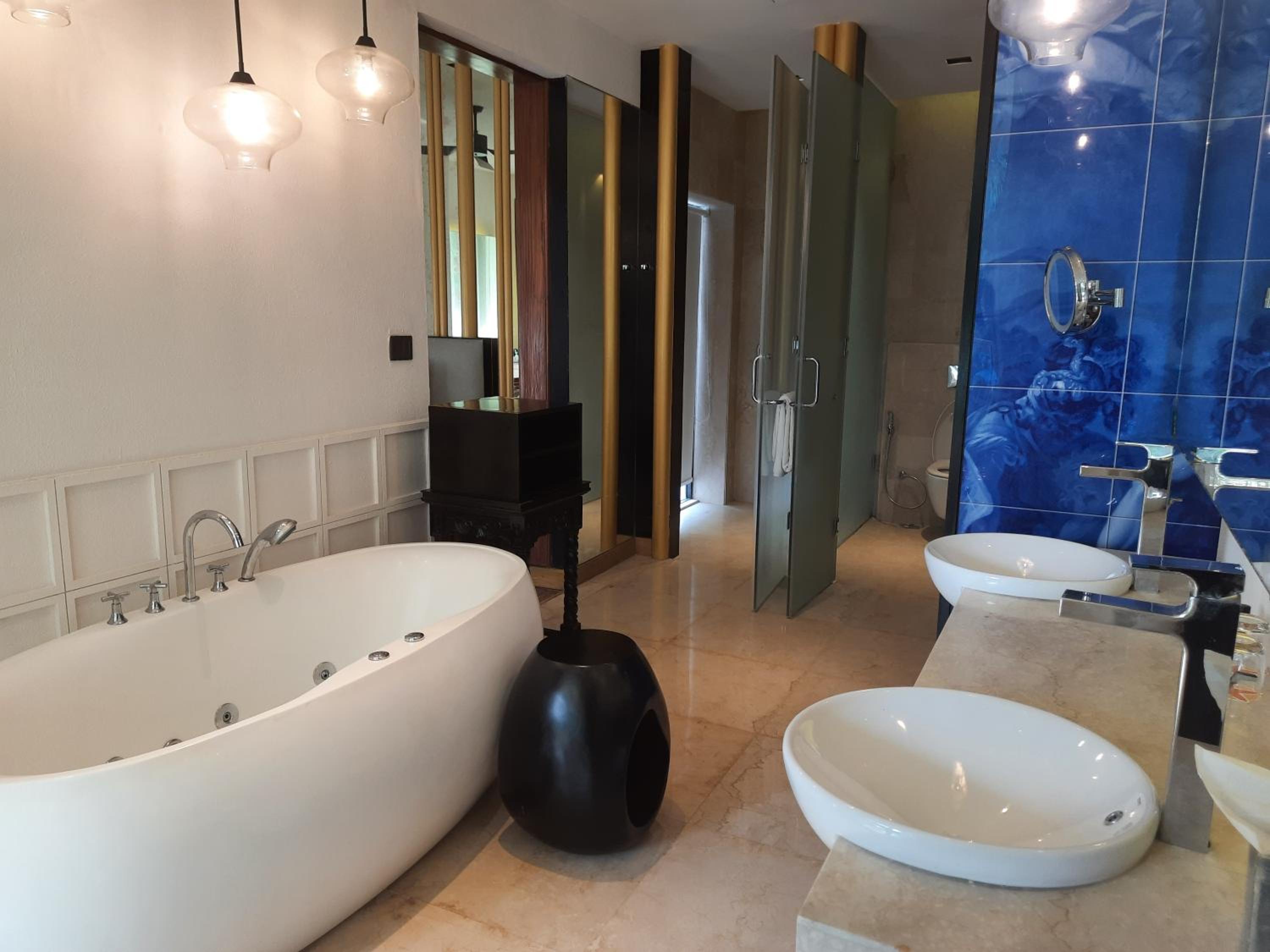 Azaya Suite with Private Pool - 20% discount on Spa & Laundry, Butler Service and All day breakfast (7 am to 7 pm) at La Concha - Photo 3