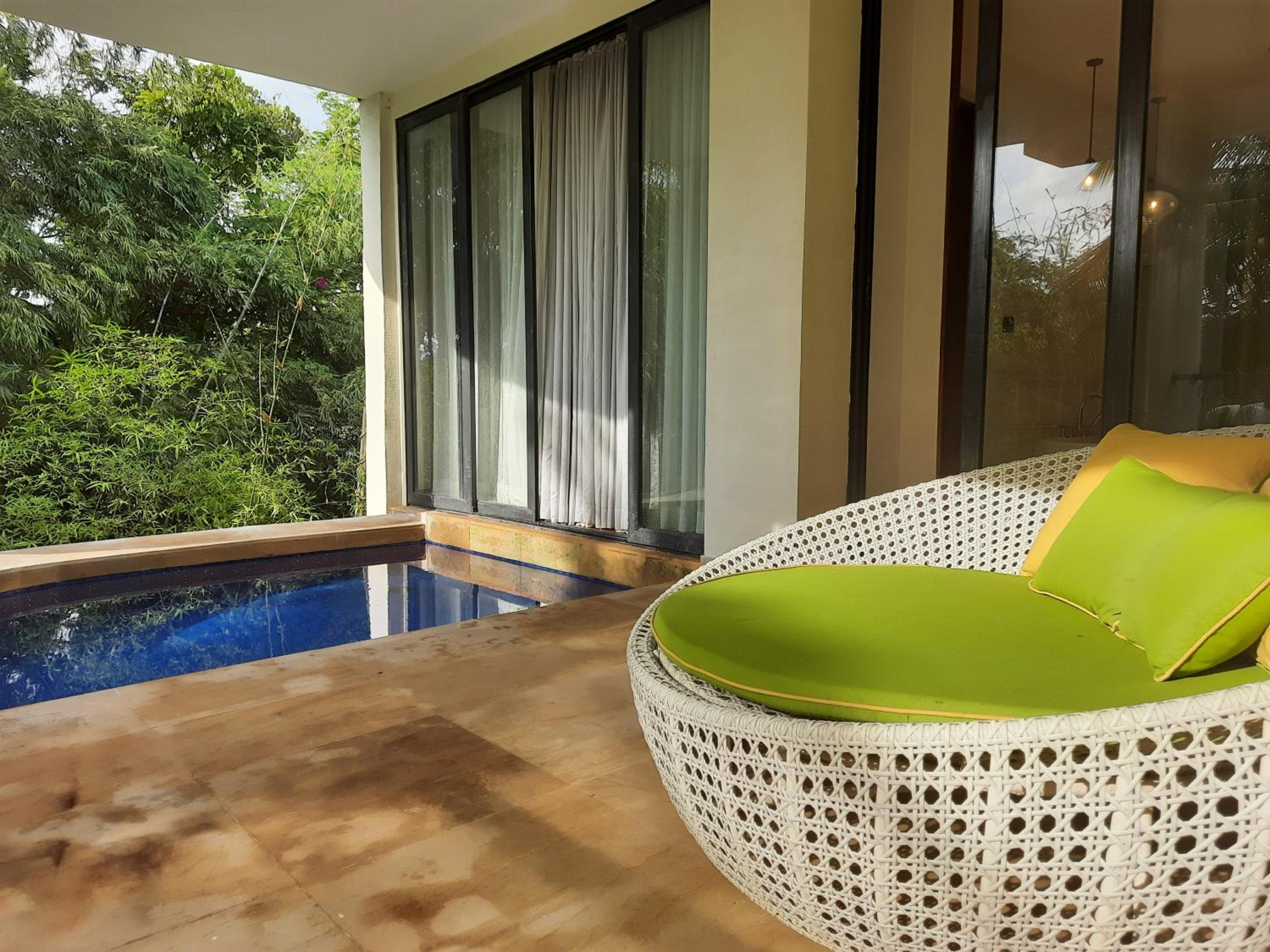 Azaya Suite with Private Pool - 20% discount on Spa & Laundry, Butler Service and All day breakfast (7 am to 7 pm) at La Concha - Photo 6