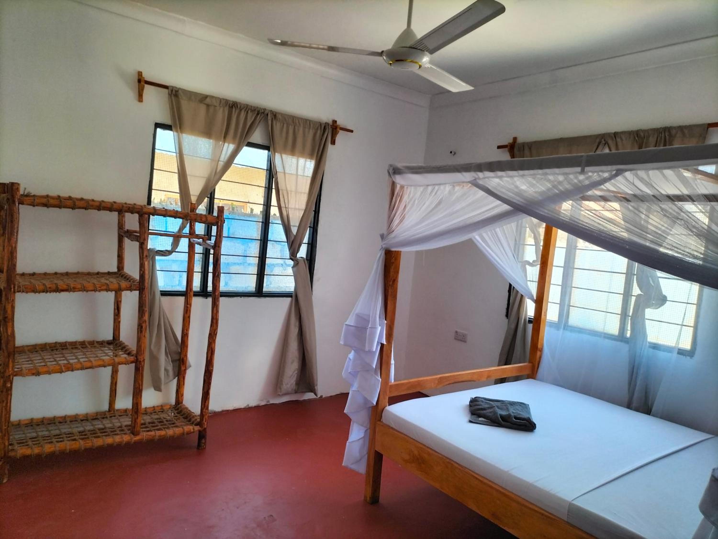 Double Room with Private Bathroom photo 1