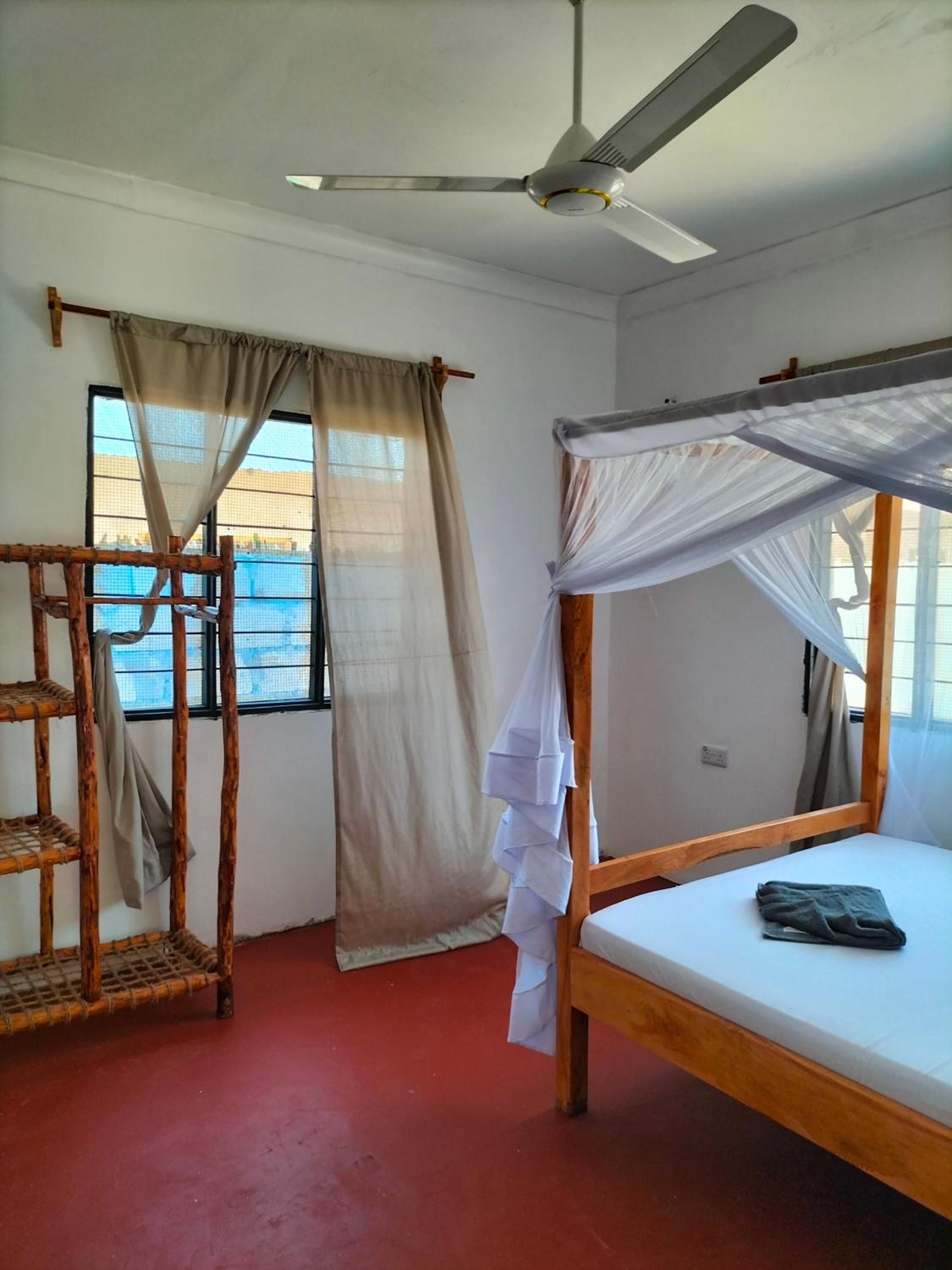 Double Room with Private Bathroom photo 2