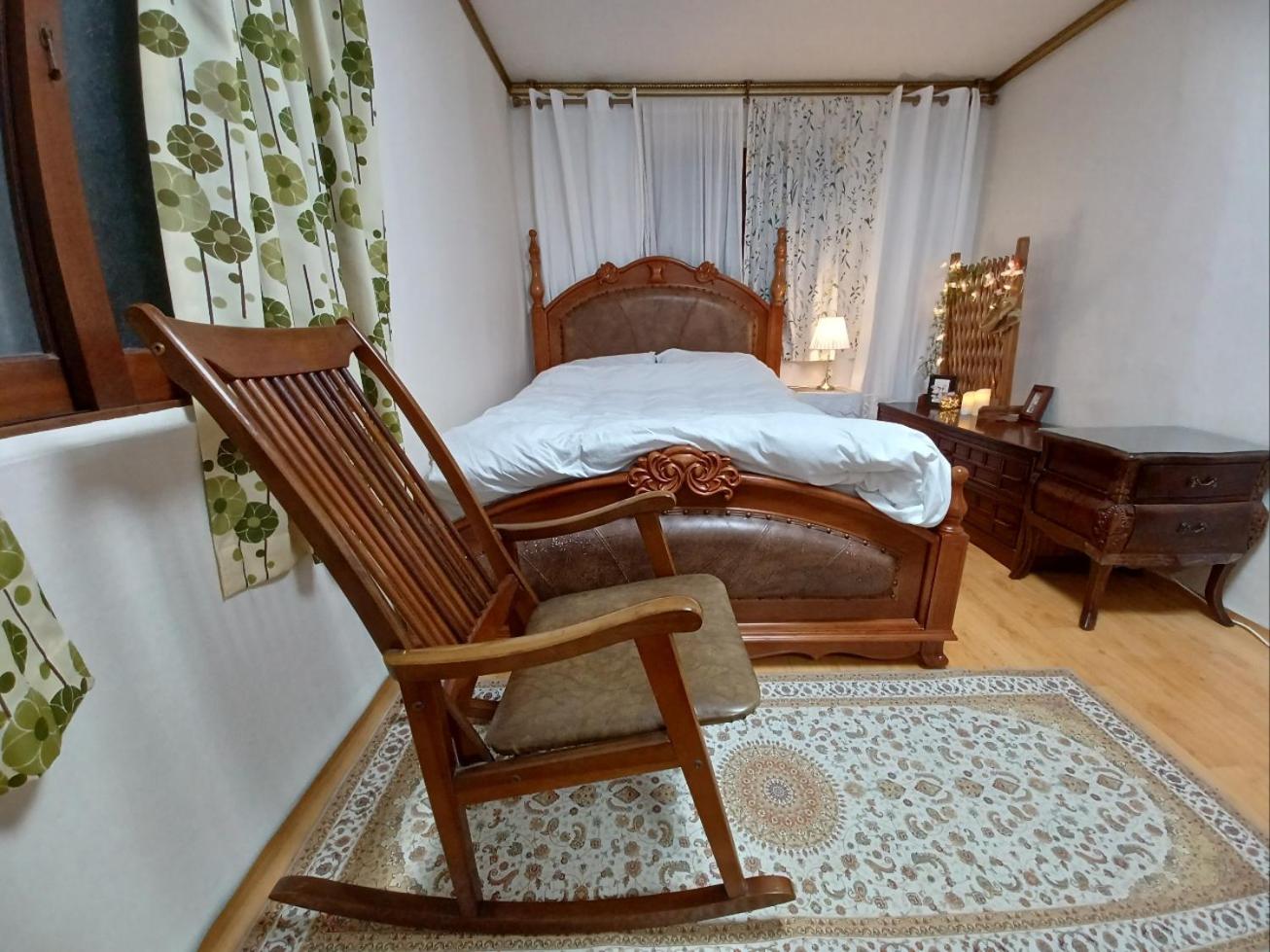 Three-Bedroom House - Photo 71