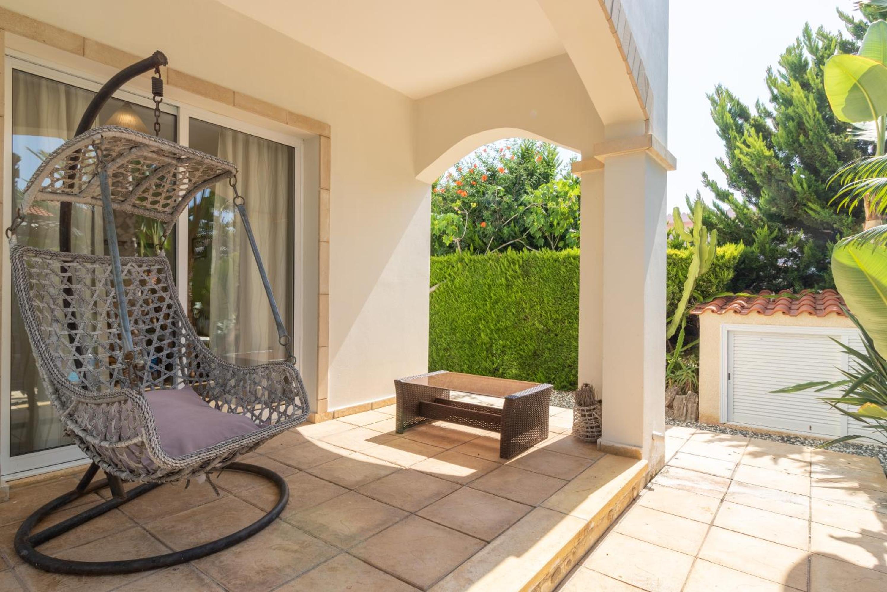 Three-Bedroom Villa photo 2