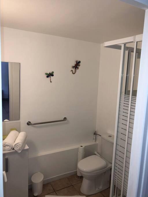 Three-Bedroom Villa photo 3
