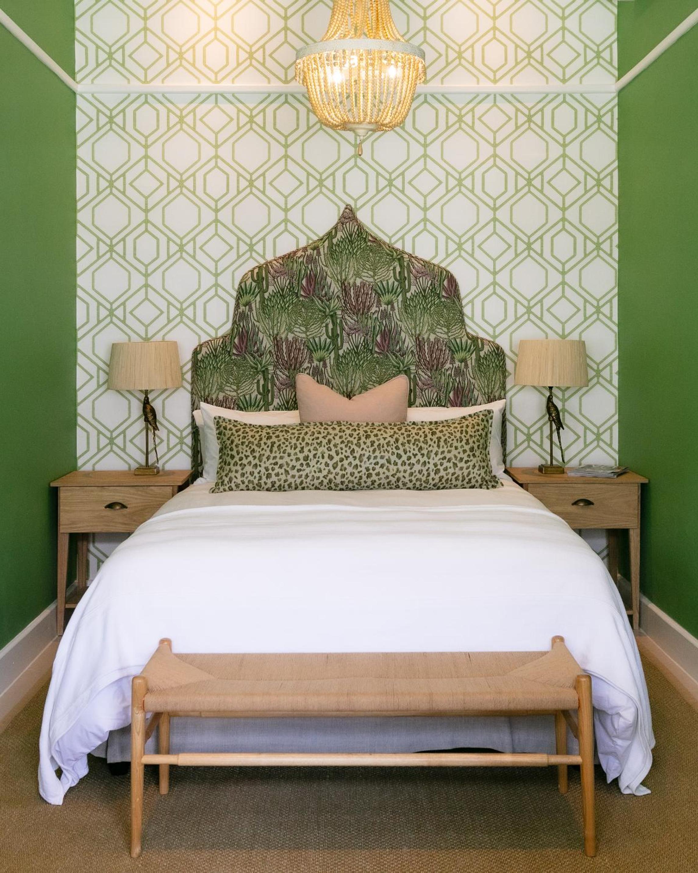 Superior Suite - Photo 3
