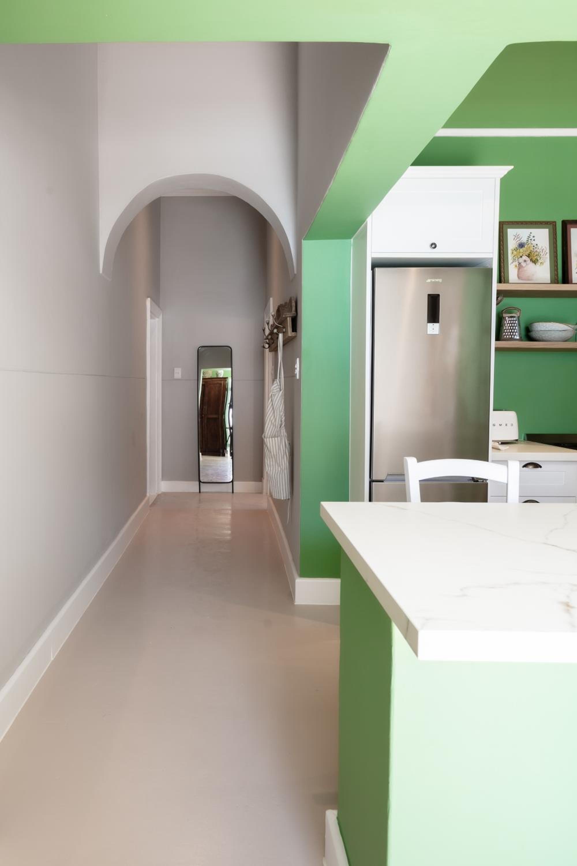 Superior Suite - Photo 11