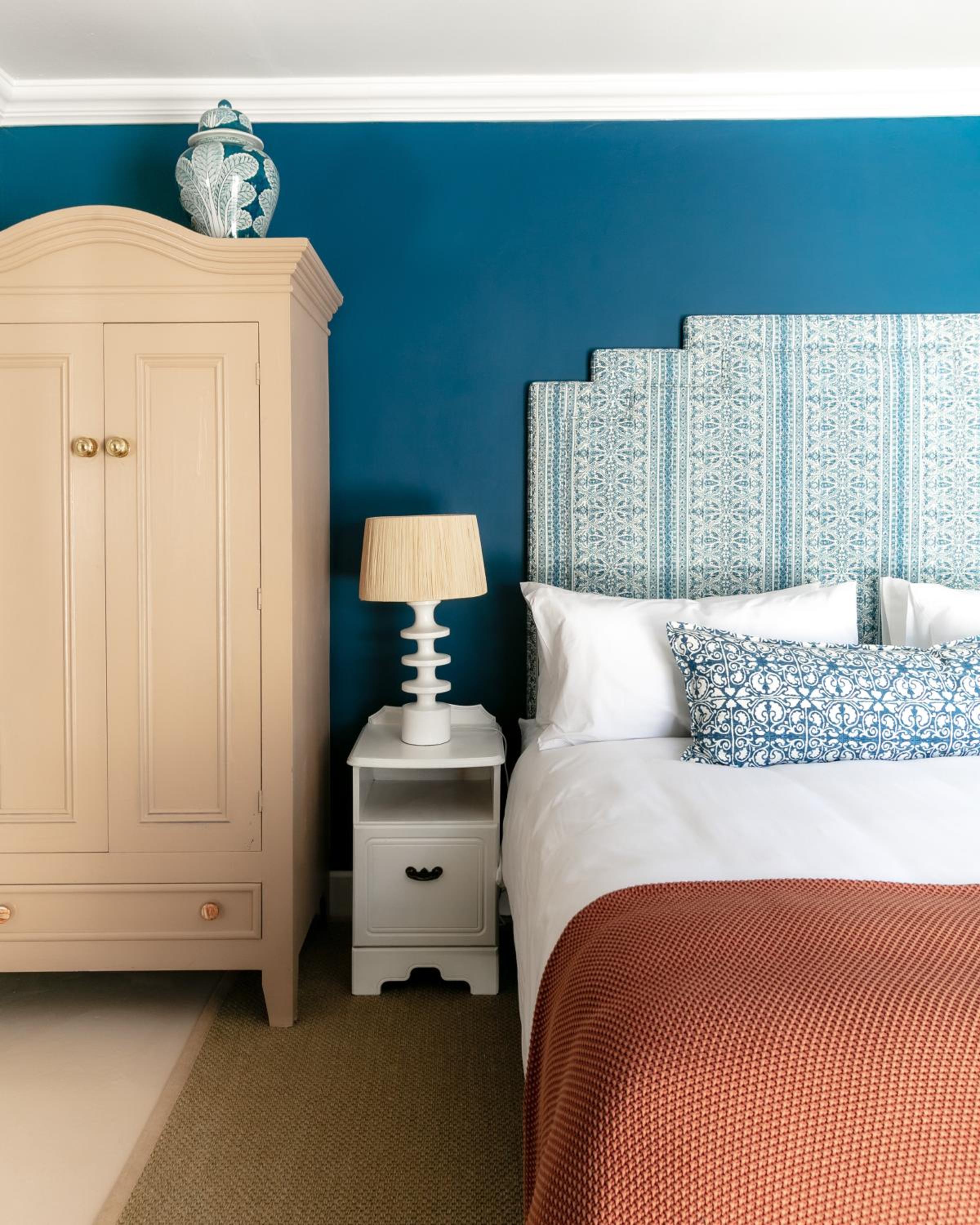 Deluxe Suite - Photo 1