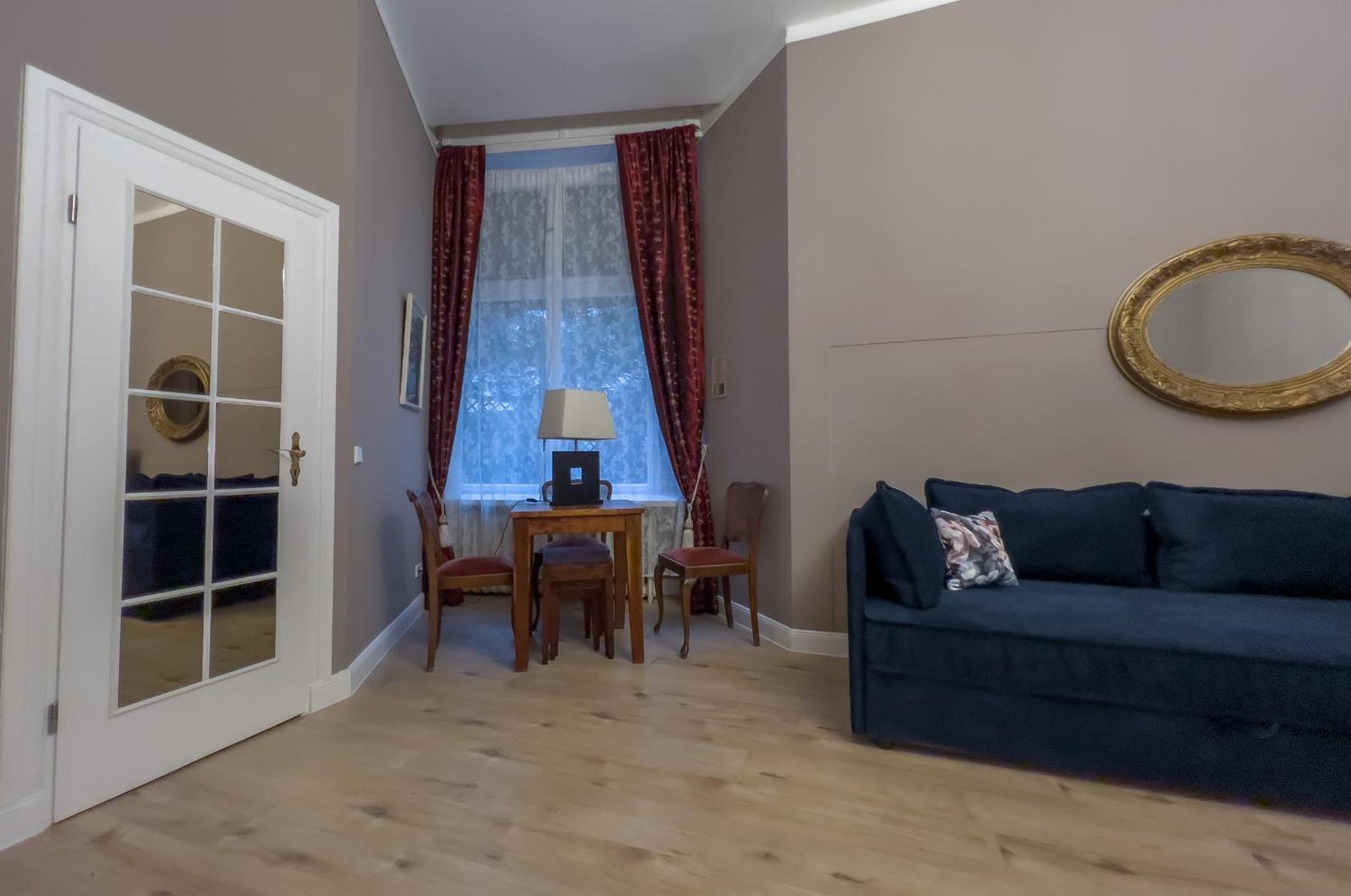 Apartment (3 Adults) photo 3