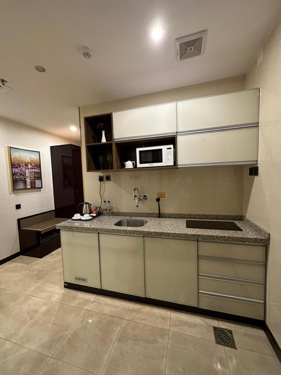 Deluxe Double Room - Photo 5