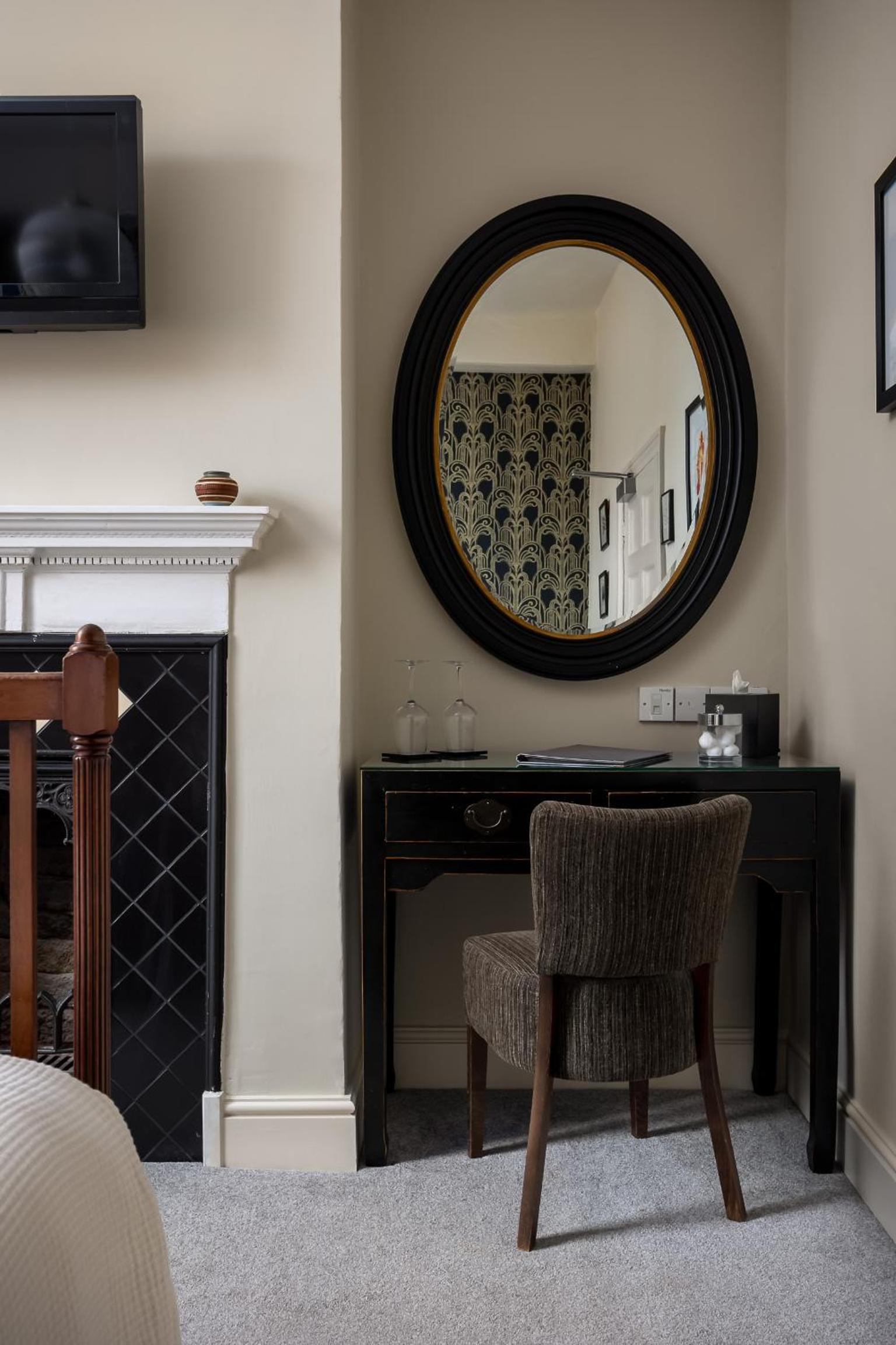 Victoria Room photo 3