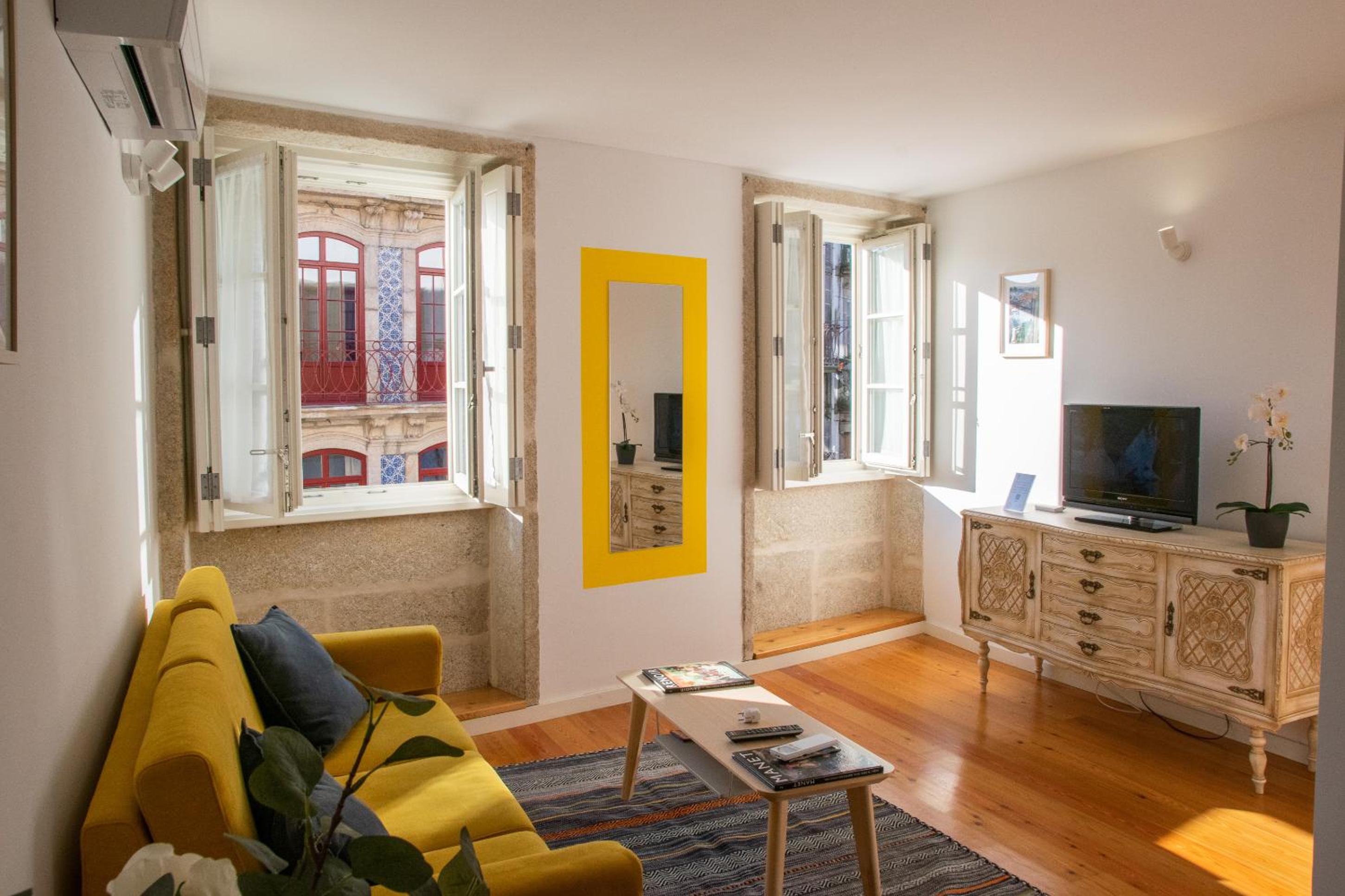 Superior Apartment