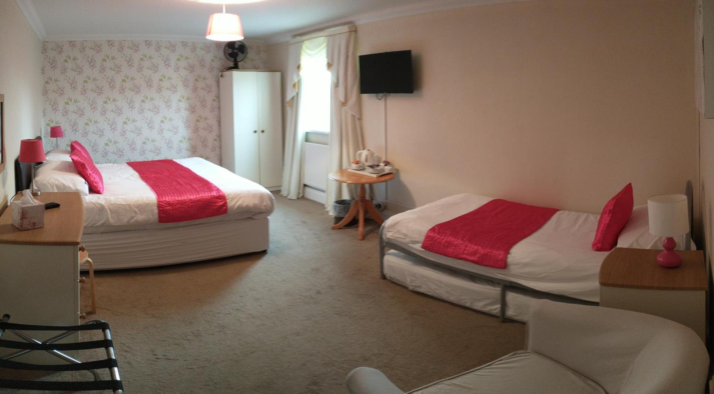 Standard Double Room - Photo 1