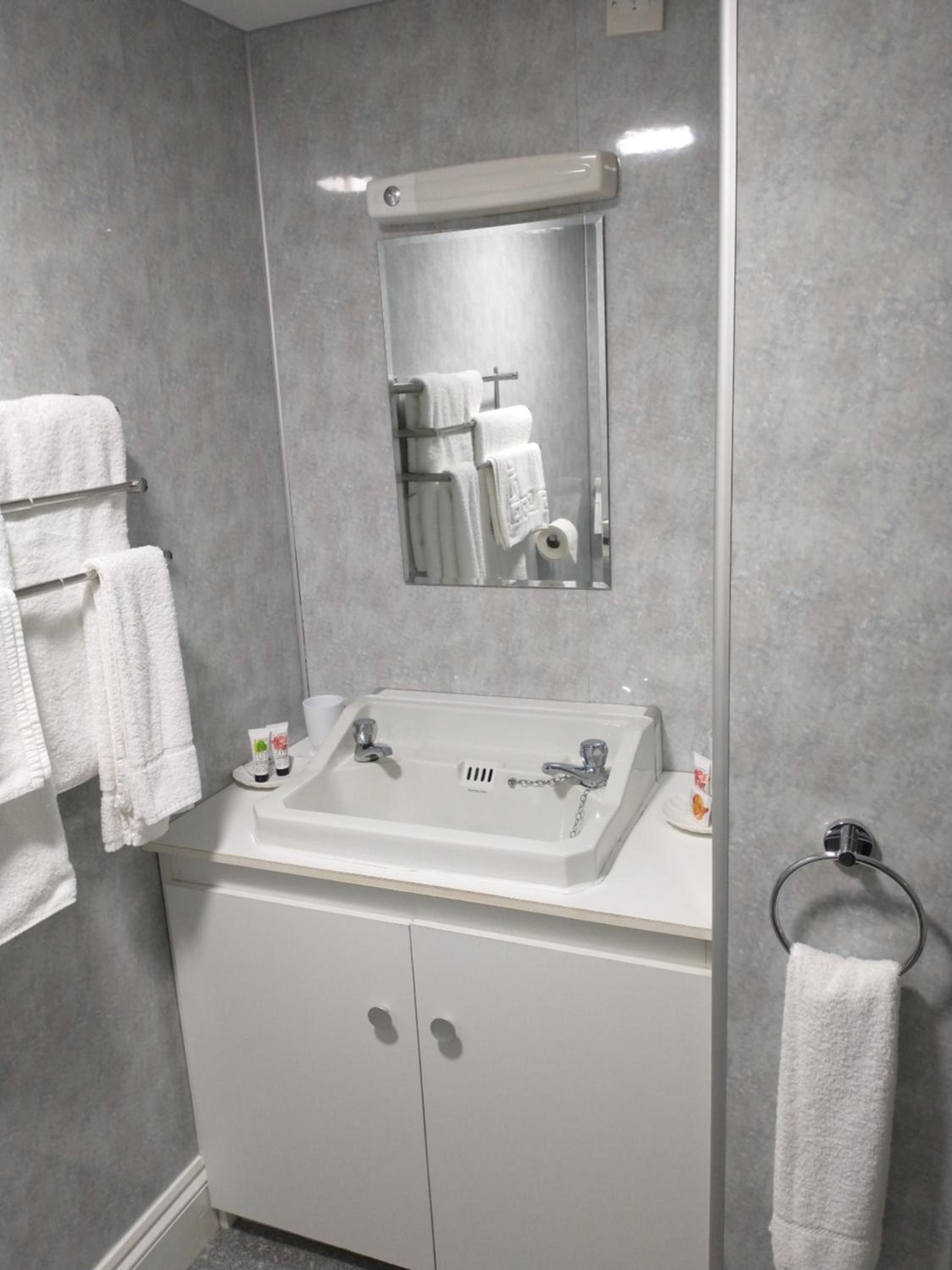 Family Suite - Photo 6